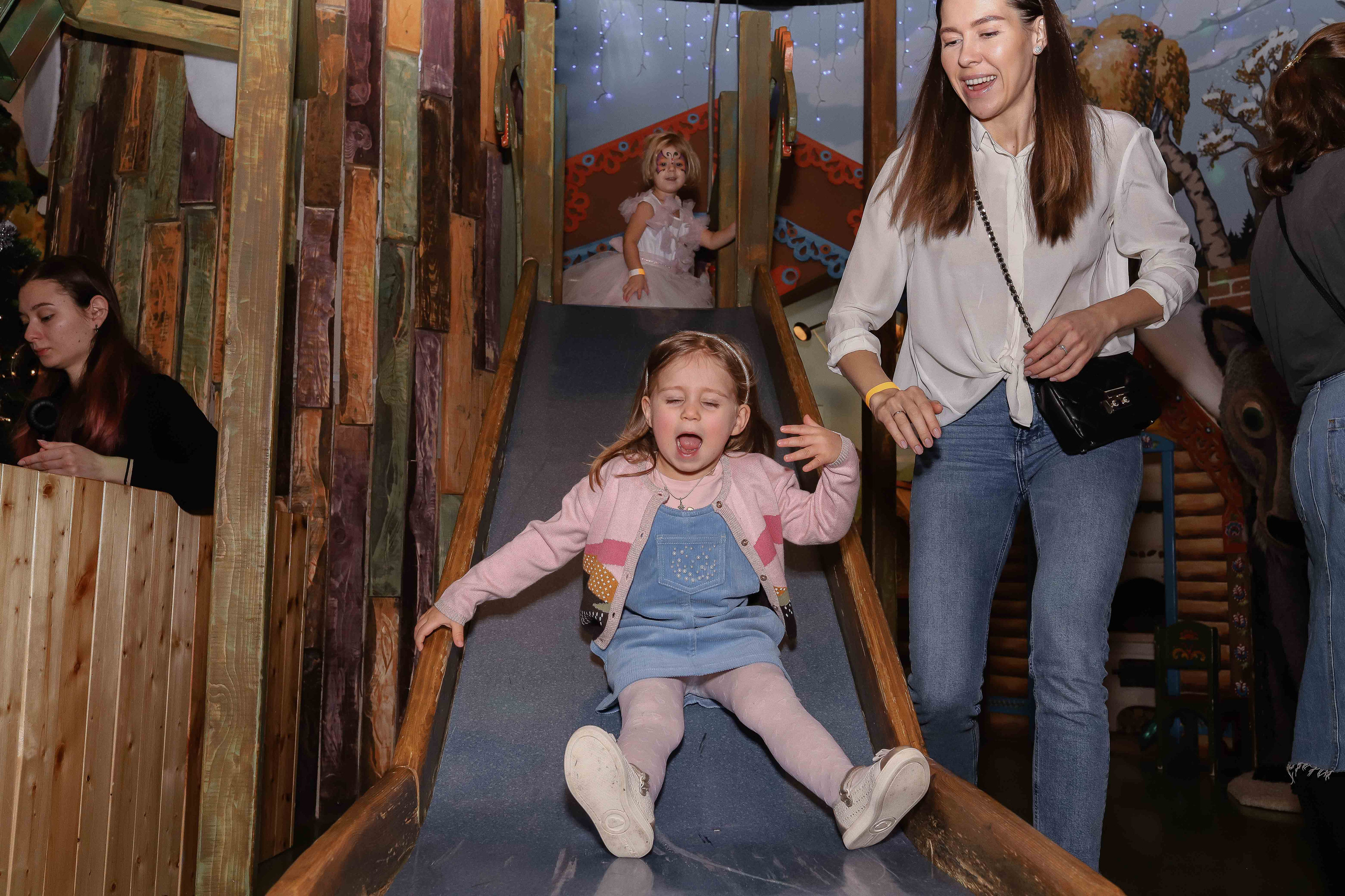 В гостях у сказки. Лиоре 3 года. Семейный фотограф в Москве
