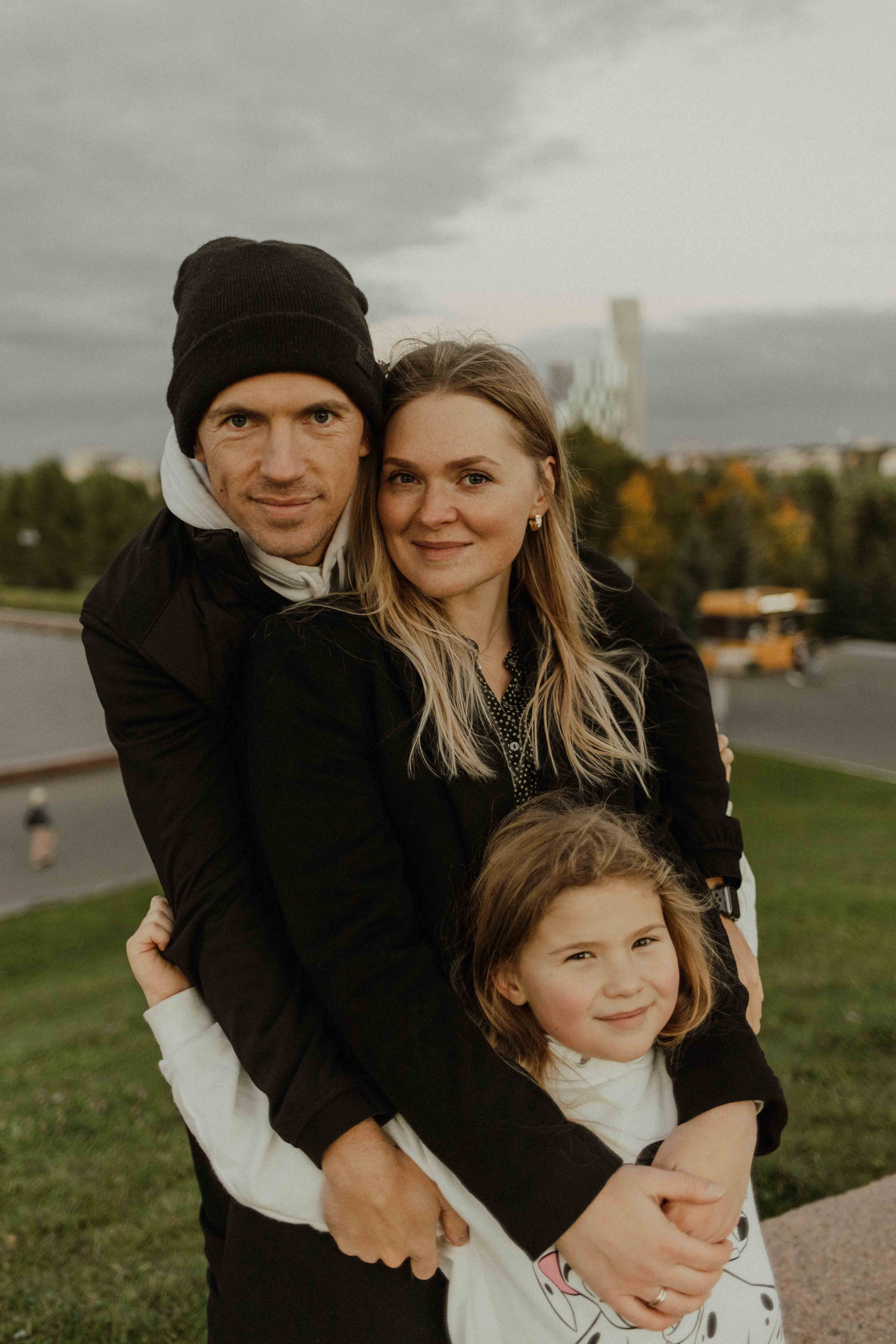 Надежда, Дмитрий и Ева. Семейный фотограф в Москве