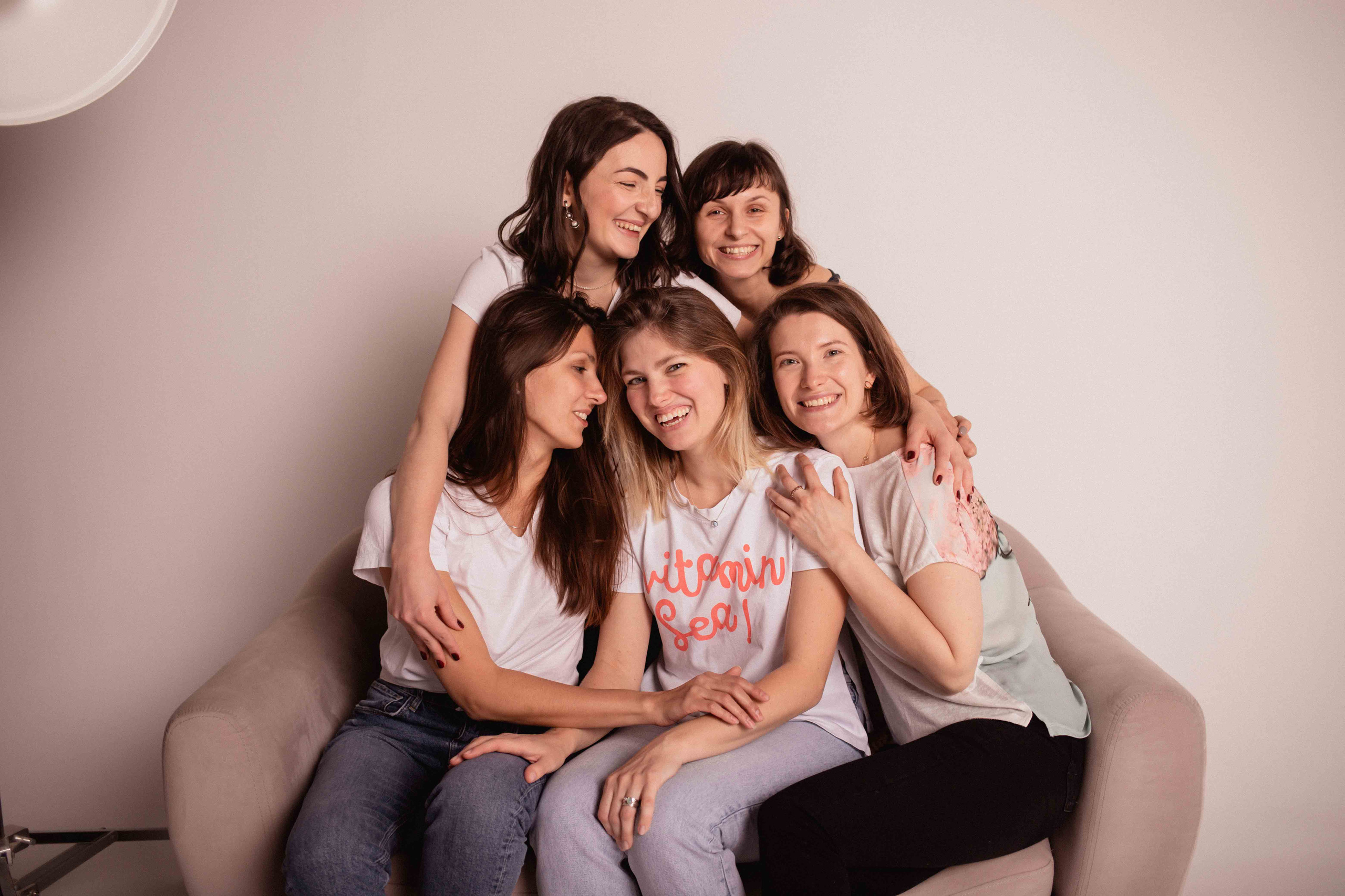 Пижамный девичник по-английски. Семейный фотограф в Москве