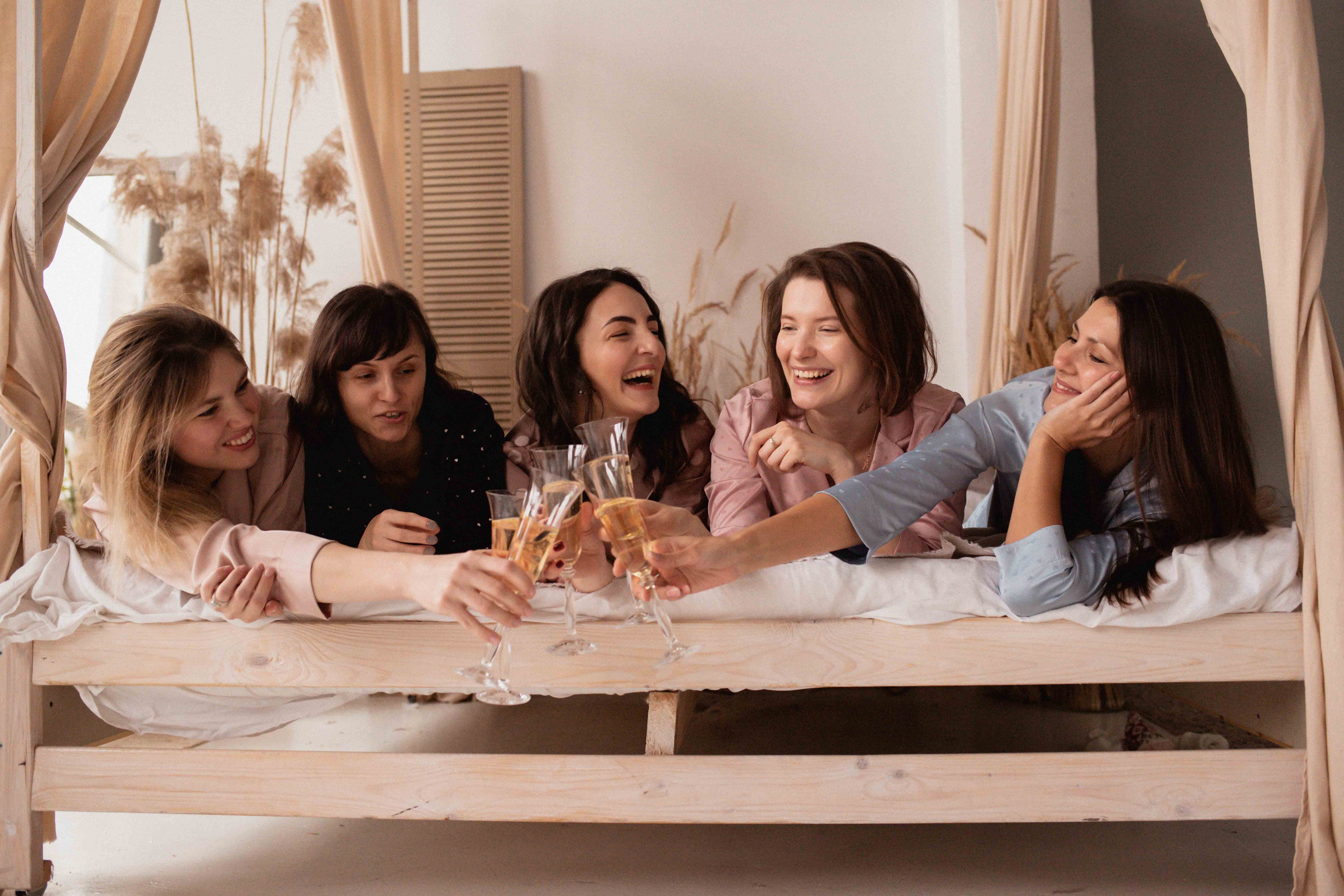 Пижамный девичник по-английски. Семейный фотограф в Москве