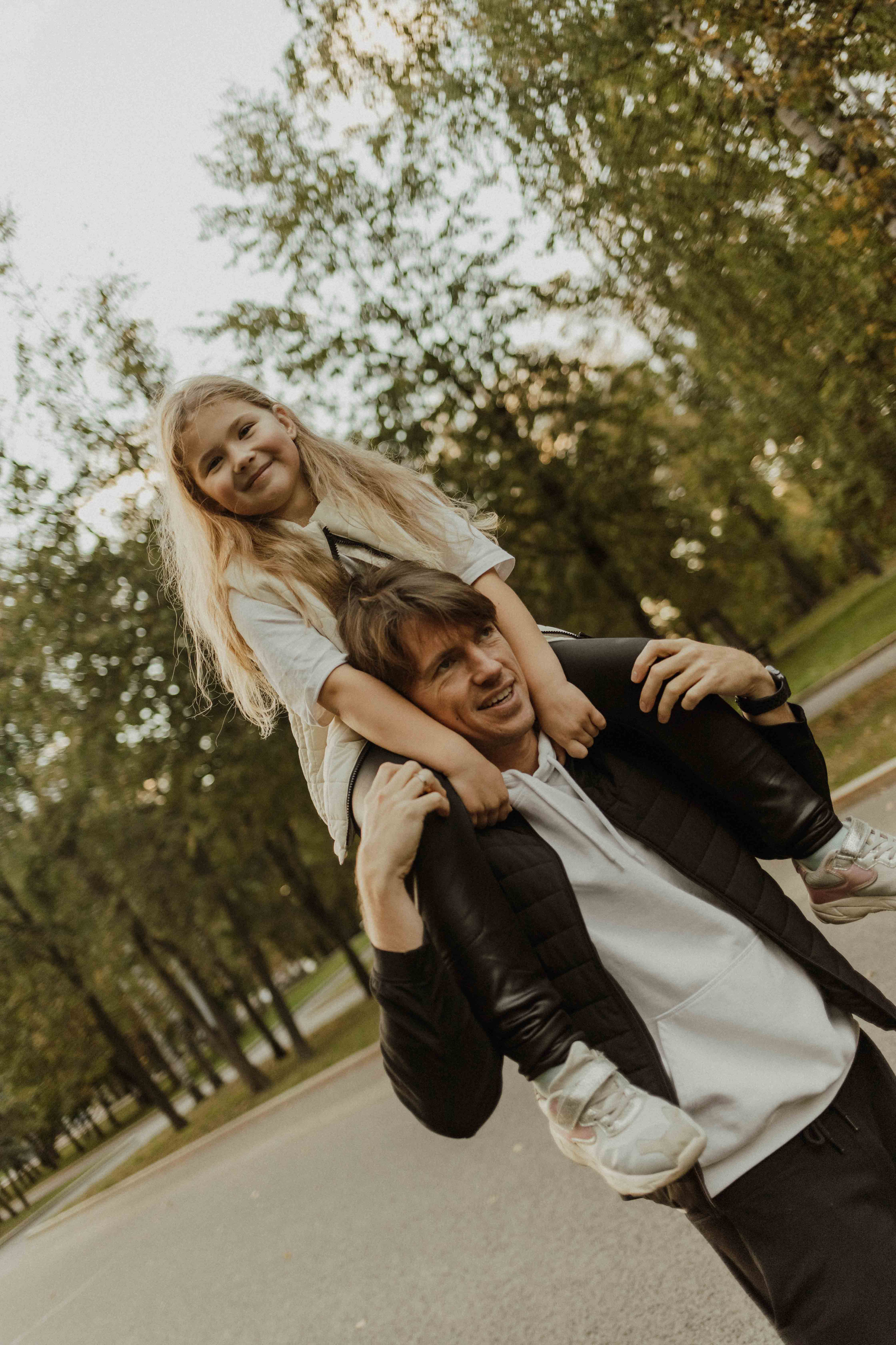 Надежда, Дмитрий и Ева. Семейный фотограф в Москве