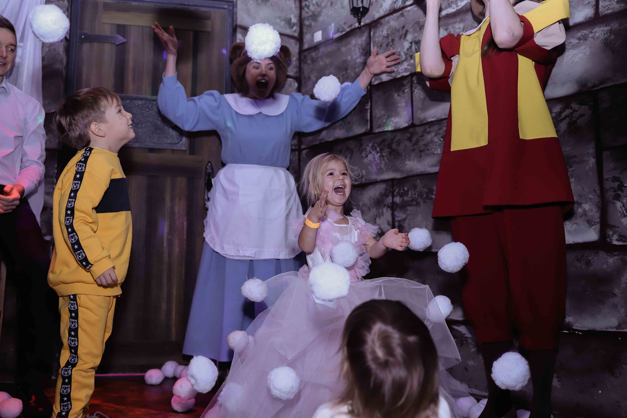 В гостях у сказки. Лиоре 3 года. Семейный фотограф в Москве