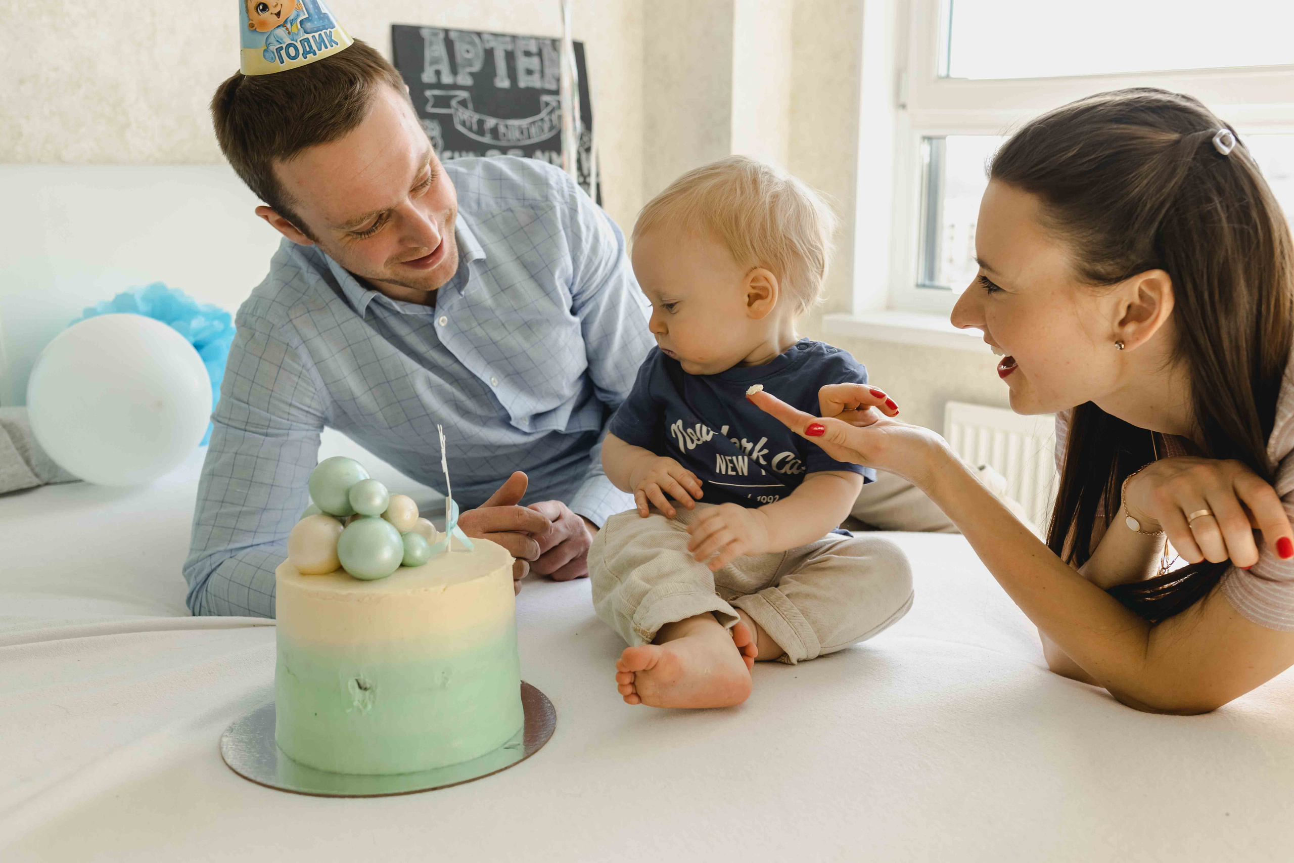 Первый день рождения Артема в кругу семьи. Семейный фотограф в Москве
