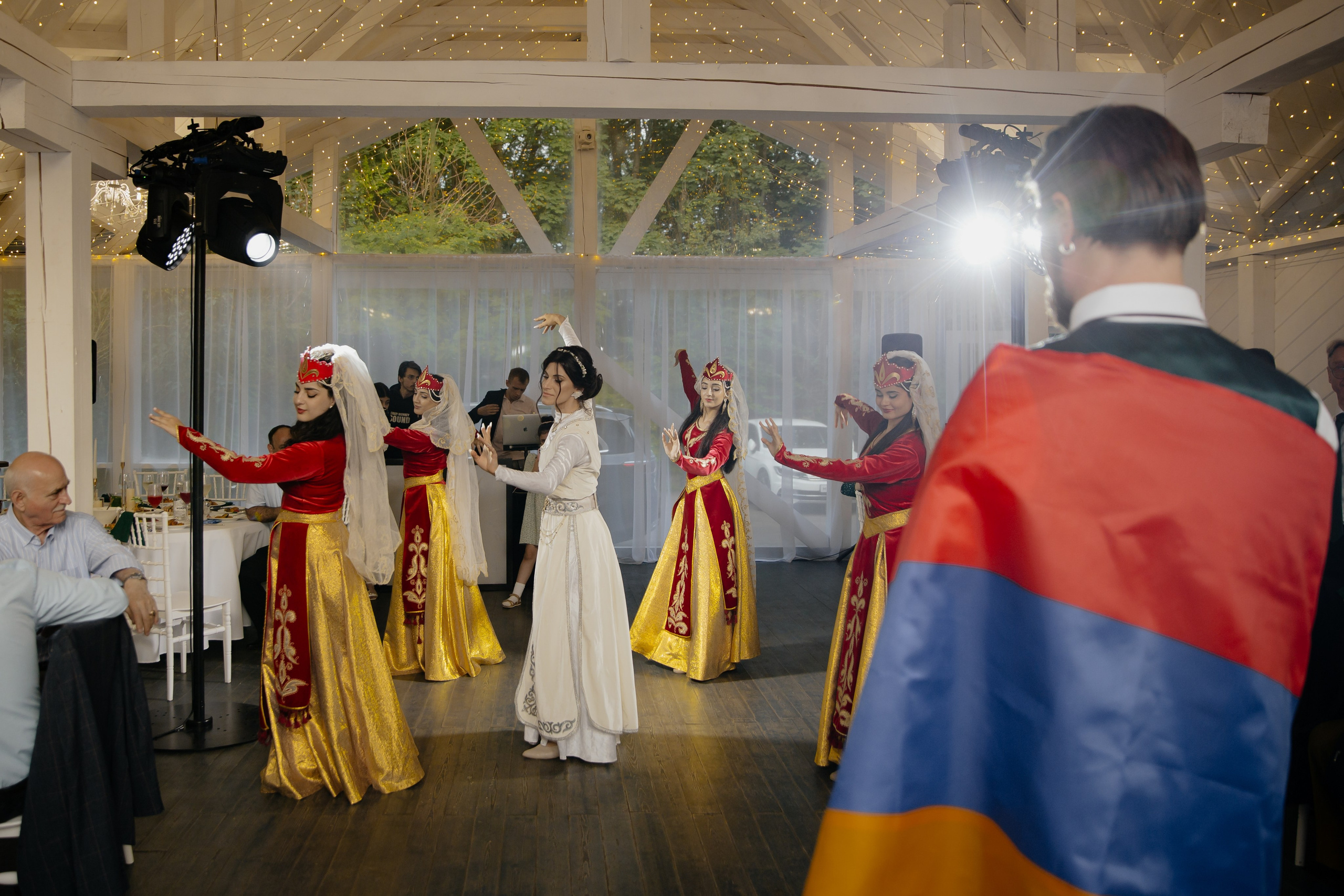 16.06.2024. RETOUCH-HOUSE