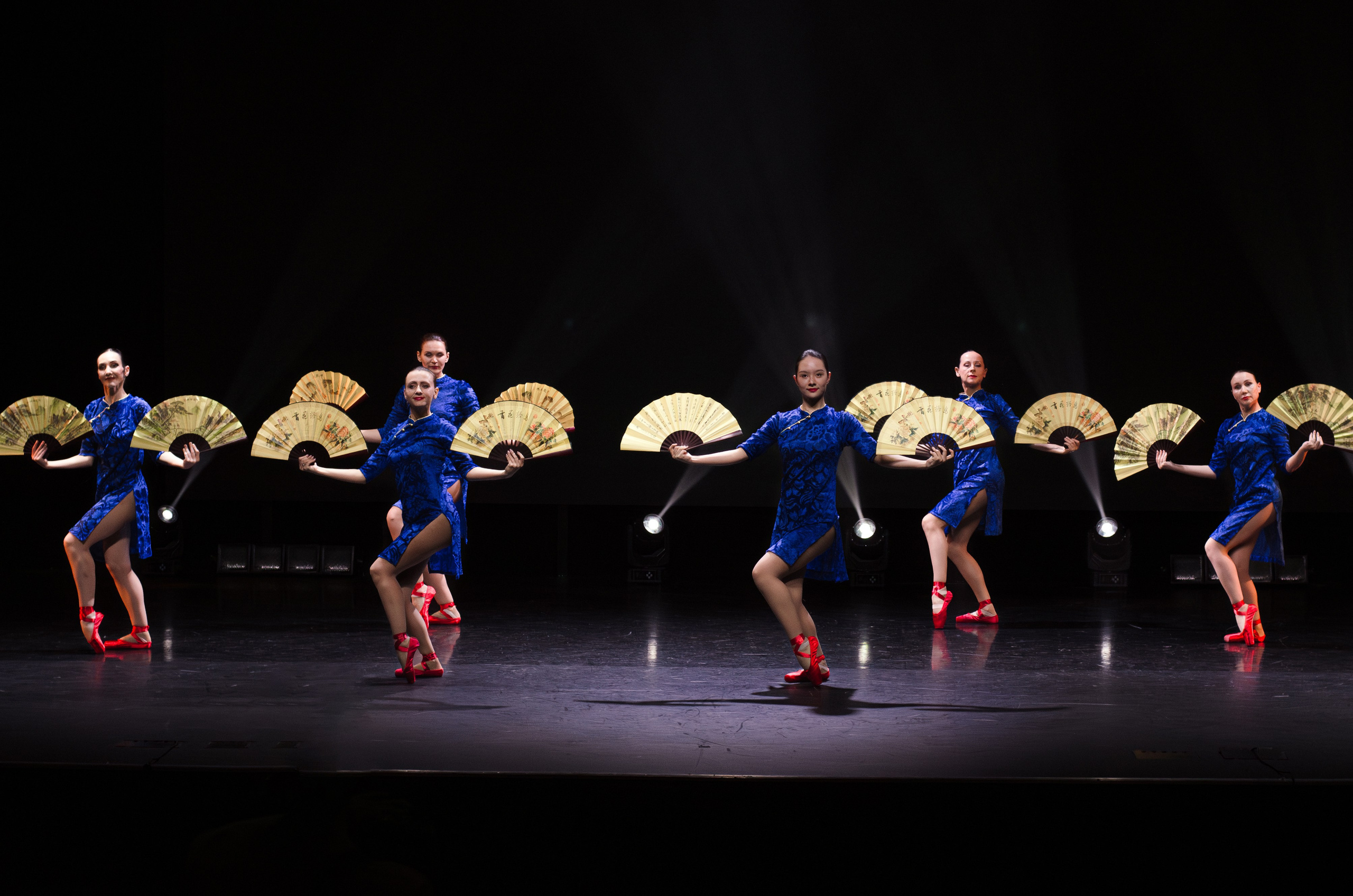 Гала-концерт Всероссийского фестиваля любительского балета Aurora PRIX — 2025. Портретный и репортажный фотограф в Санкт-Петербурге Варвара Жукова