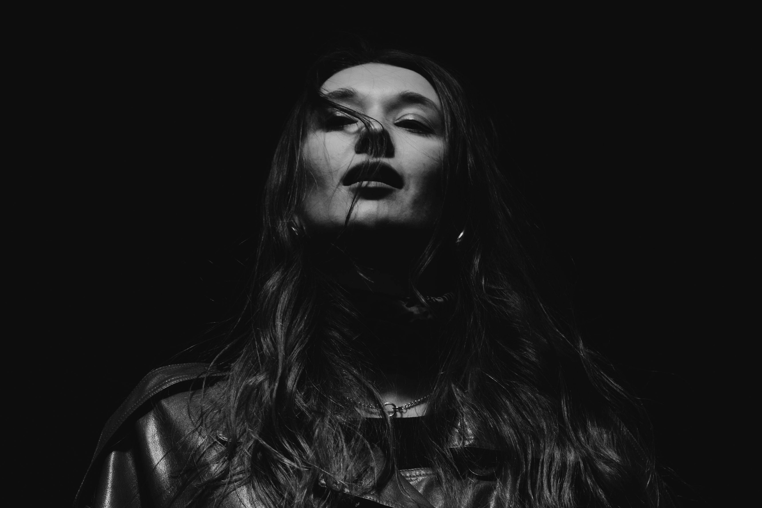 Валерия Ермакова, фотографирую женщин в Петербурге, России и мире