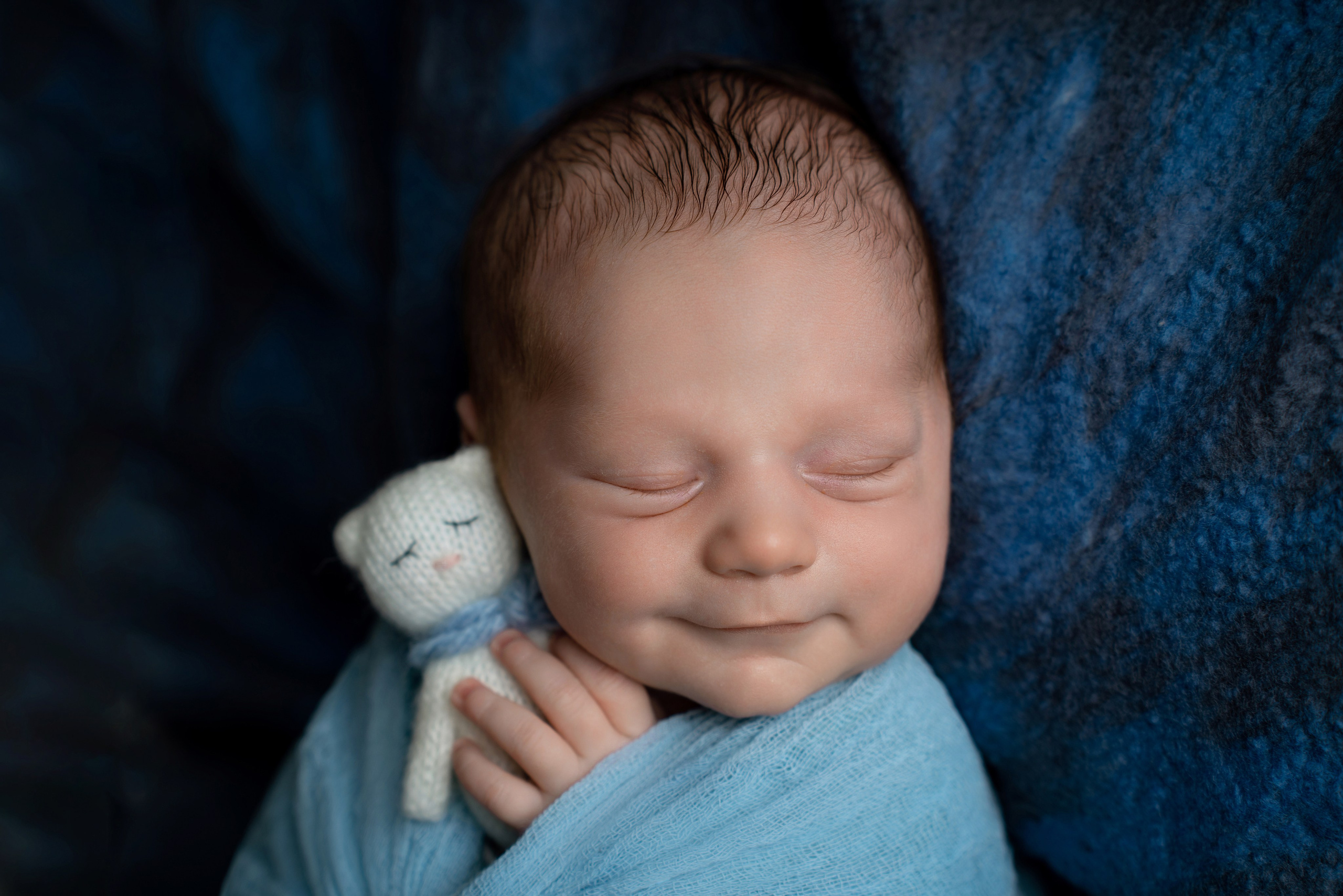 Ньюборн. Фотограф новорожденных Оренбург и свадебный фотограф Оренбург