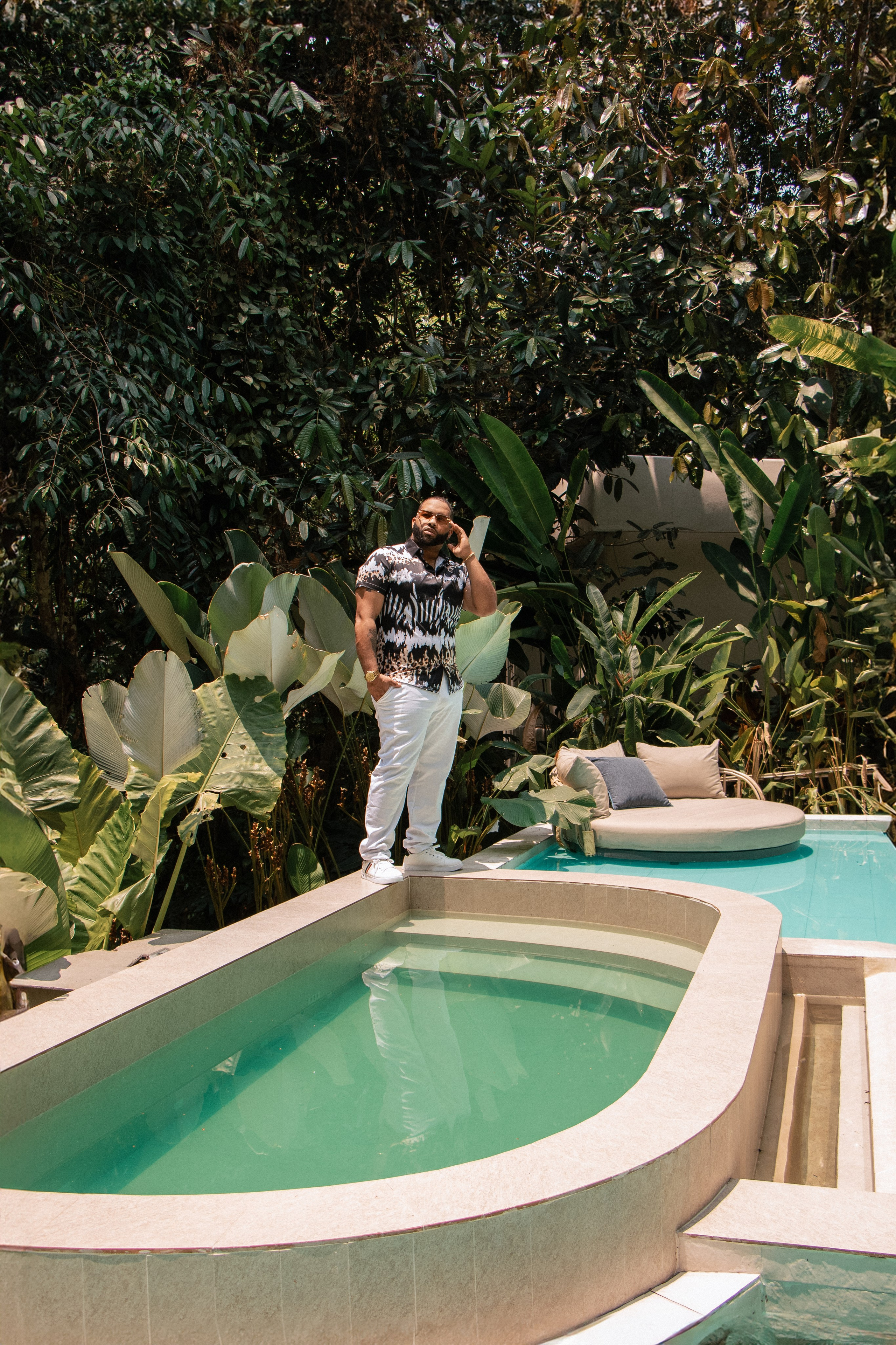 Remi. Portrait photographer in Thailand