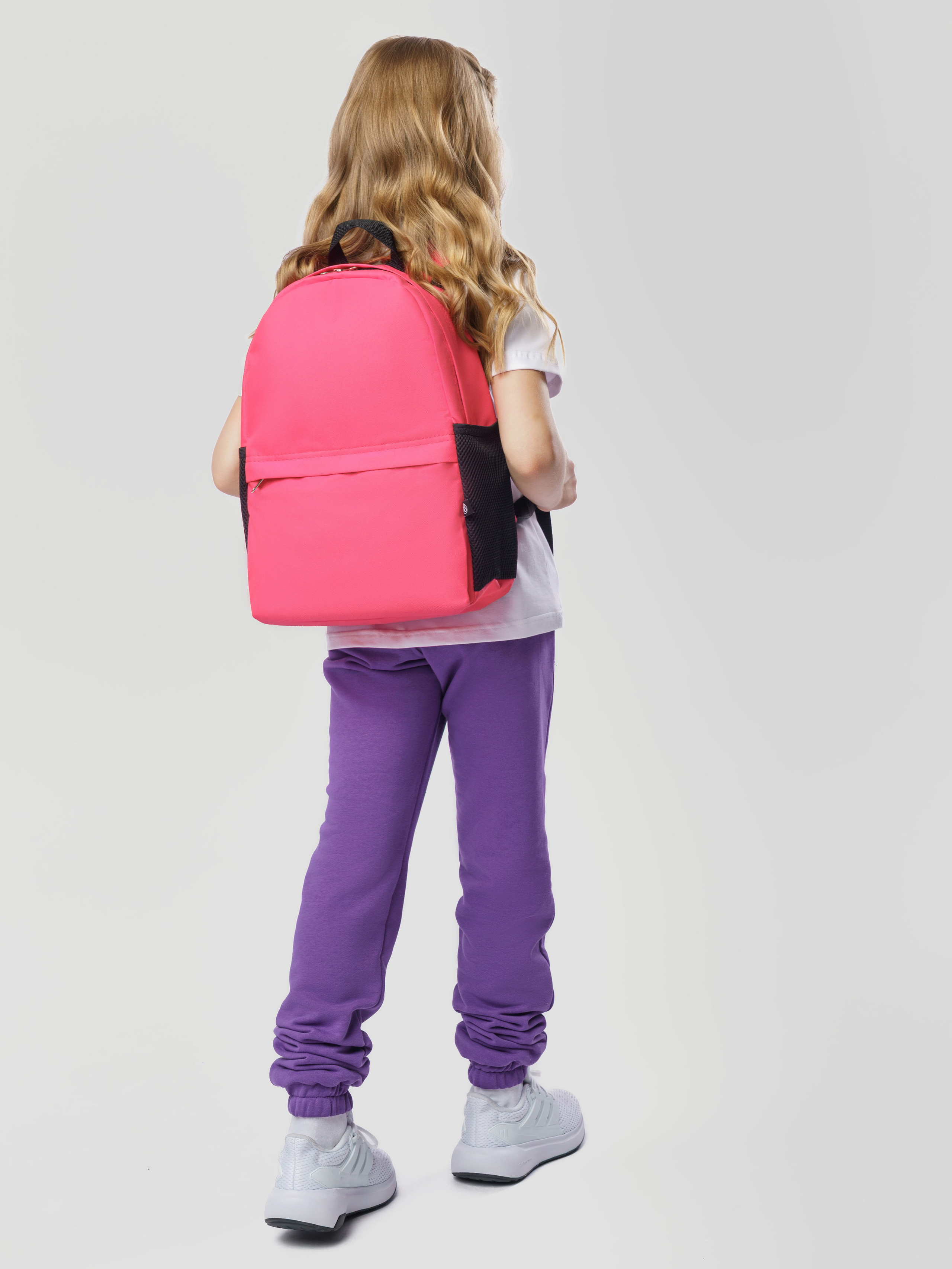 Дети (каталог). KED Production — продакшн из СПб. Создаём фото, видео и контент, который помогает брендам и селлерам продавать больше