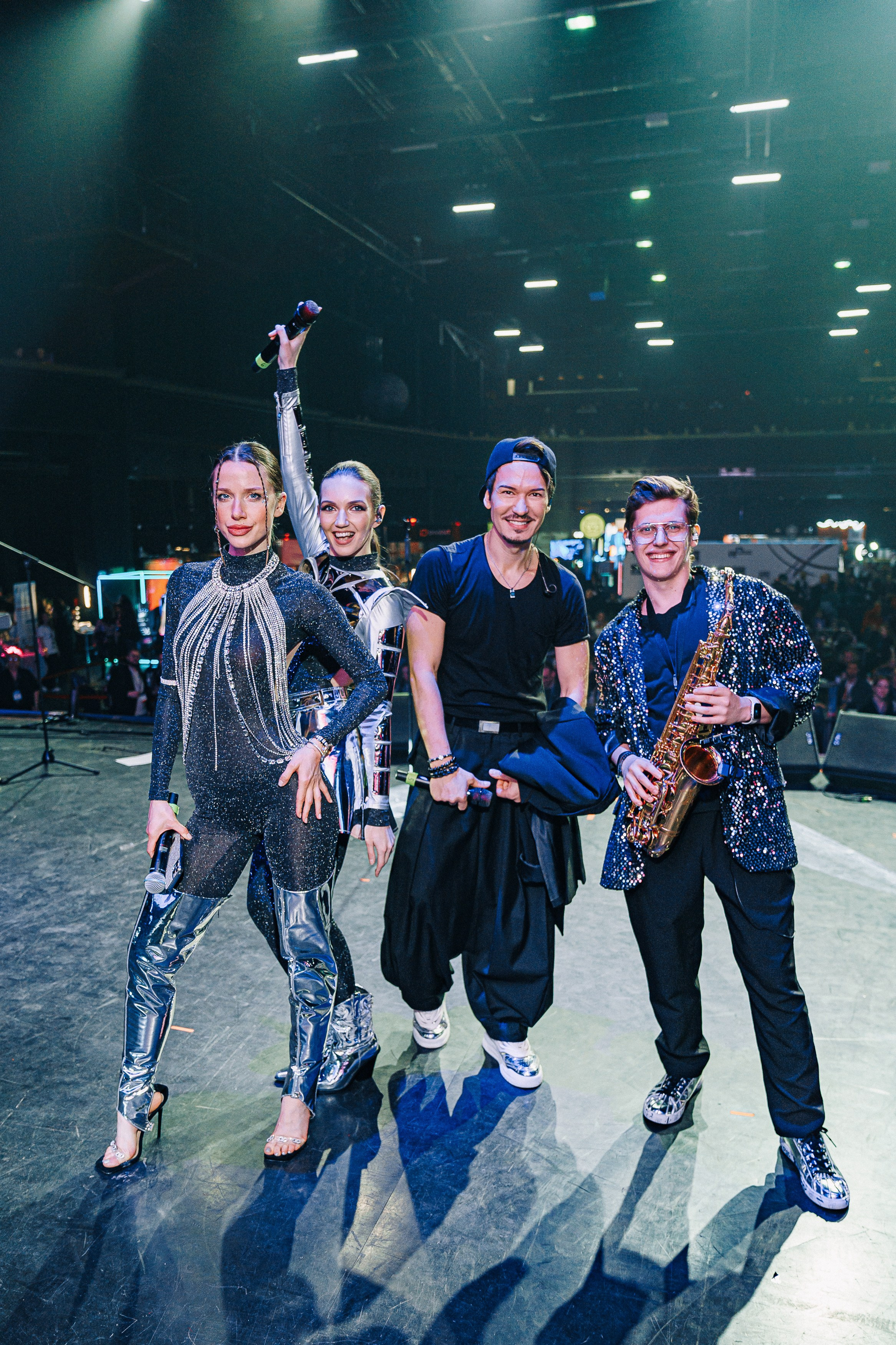 «Сцена» — FeelMe. Студия коммерческой фотографии в Москве и области