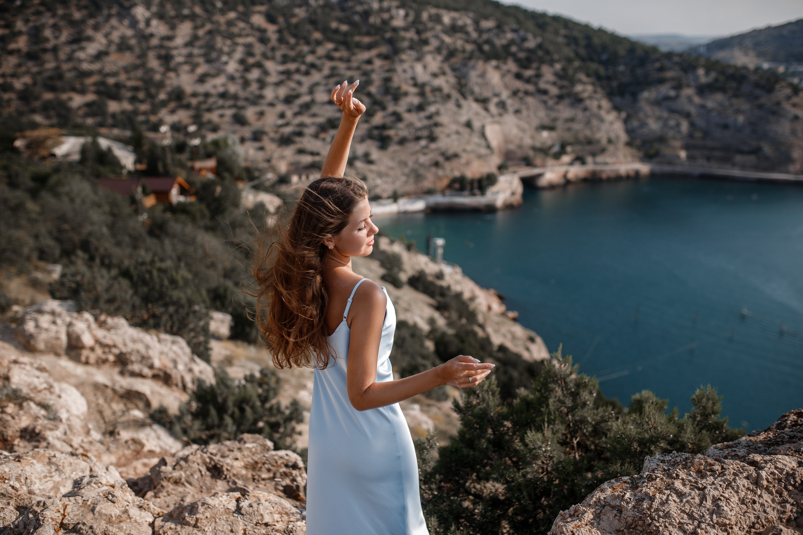 Балаклава на рассвете. Анонс лавстори Арины и Александра. Свадебный фотограф в Крыму и Севастополе Ольга Баскакова