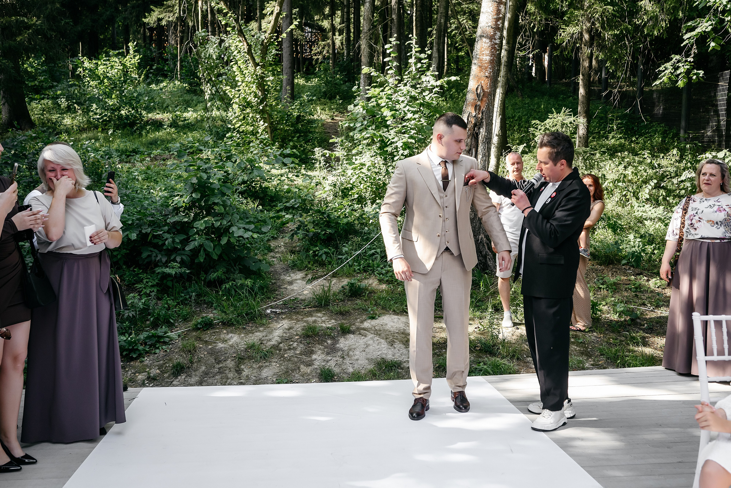 Костя и Вика. Ведущий на свадьбу в Москве Зубков Алексей