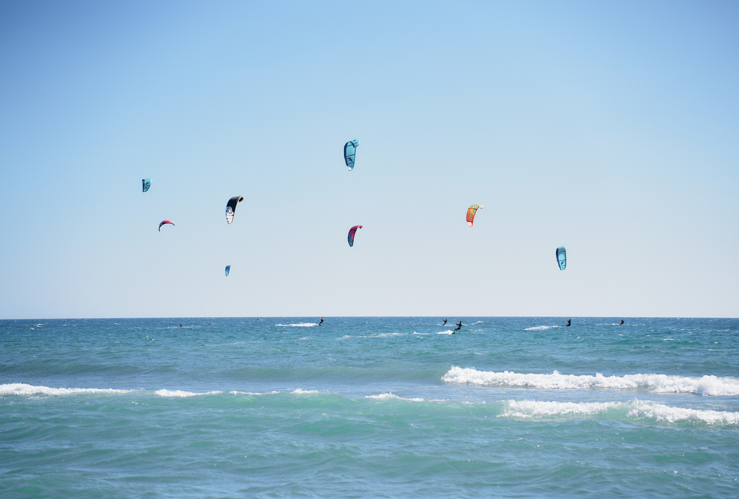 Кайты на Большом пляже. Ульцинь, Черногория. Главная