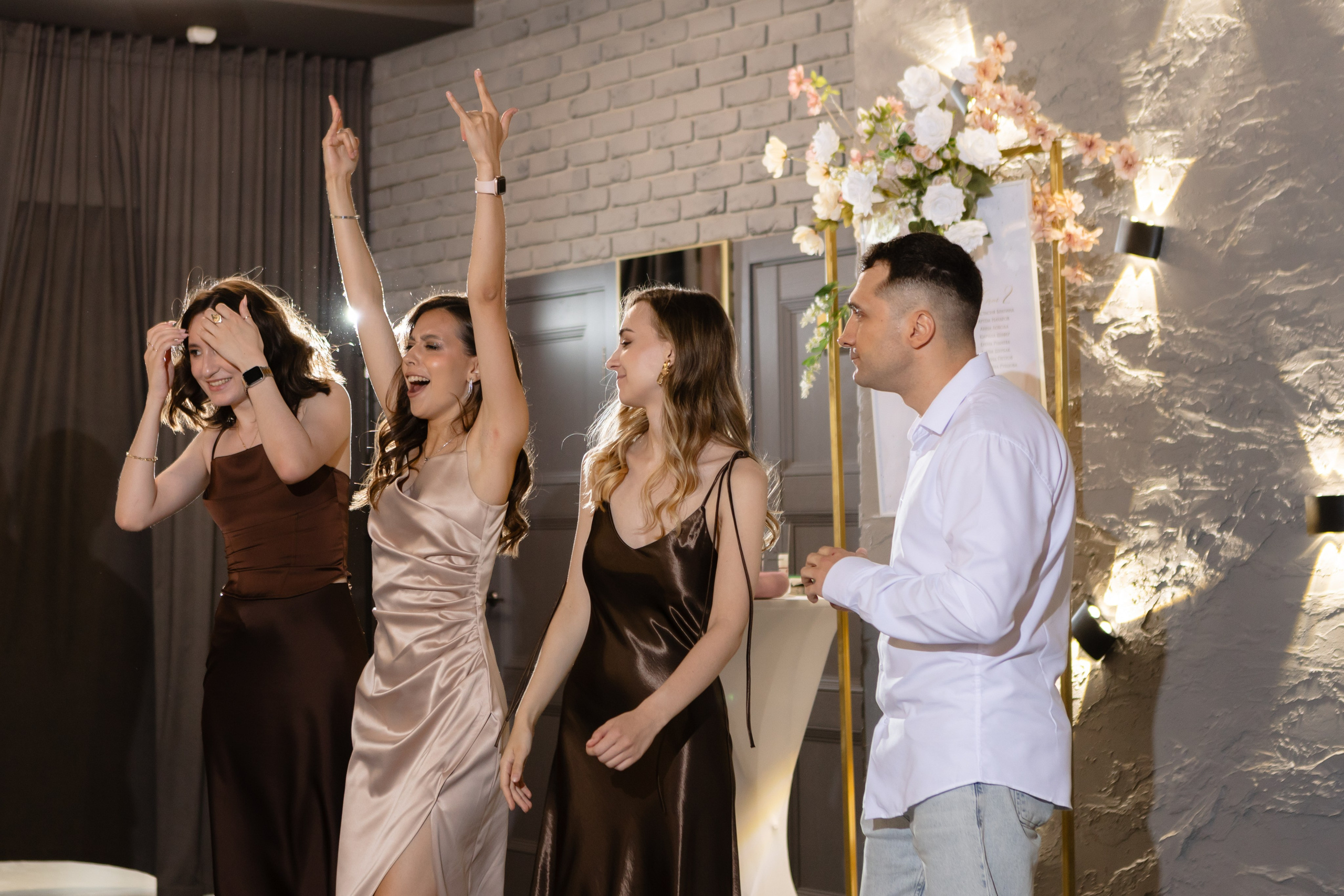 Вика и Валентин. Главная