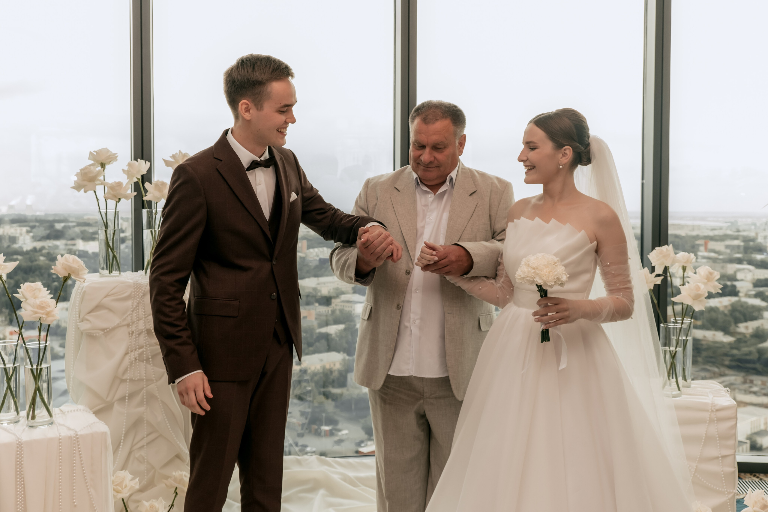 Александра и Арсений. Свадебный фотограф Челябинск