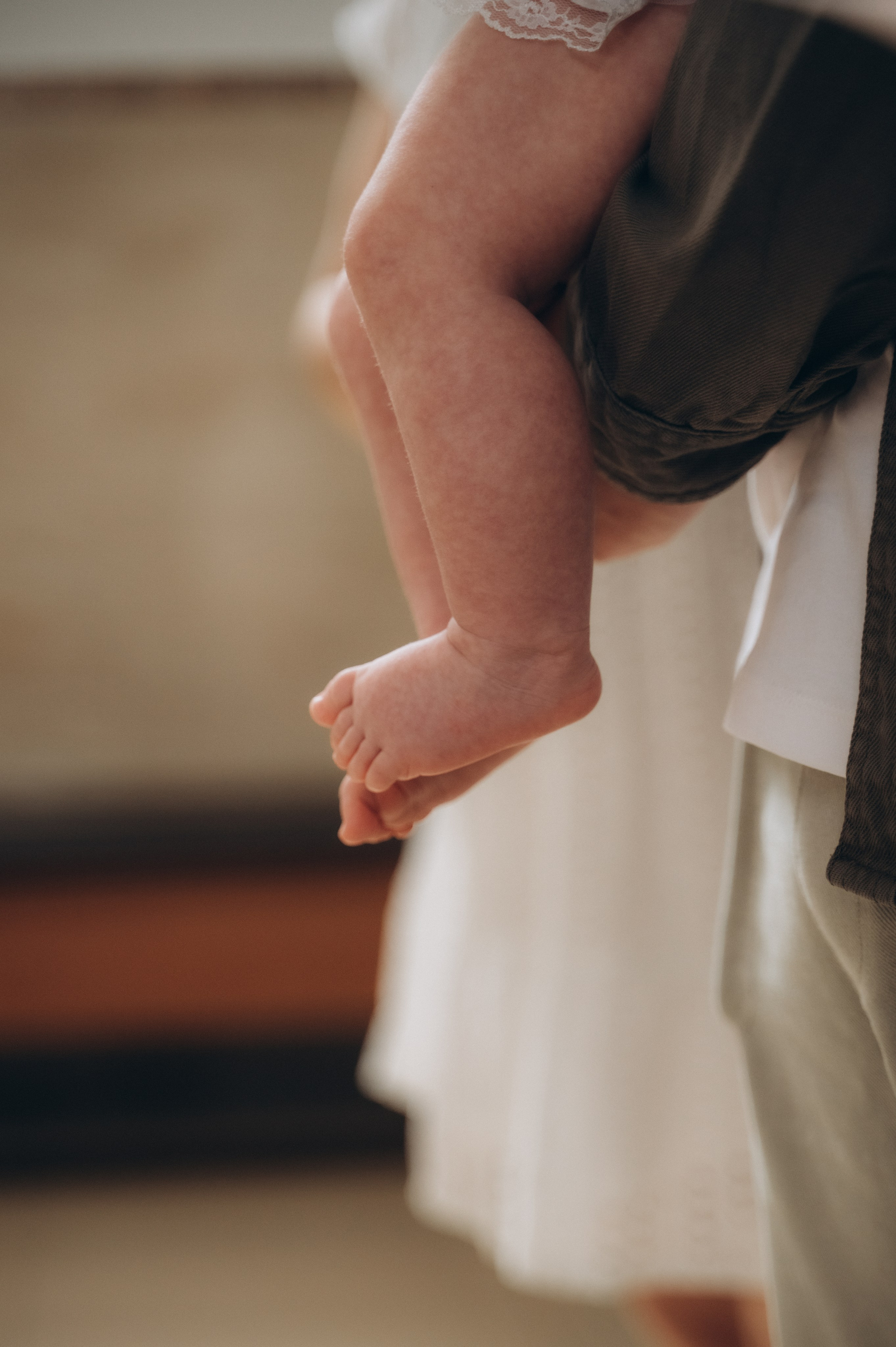 Крещение Корнелии (ХРАМ СВЯТИТЕЛЯ ЛУКИ КРЫМСКОГО). Семейный фотограф в Минске Дарья Дреко