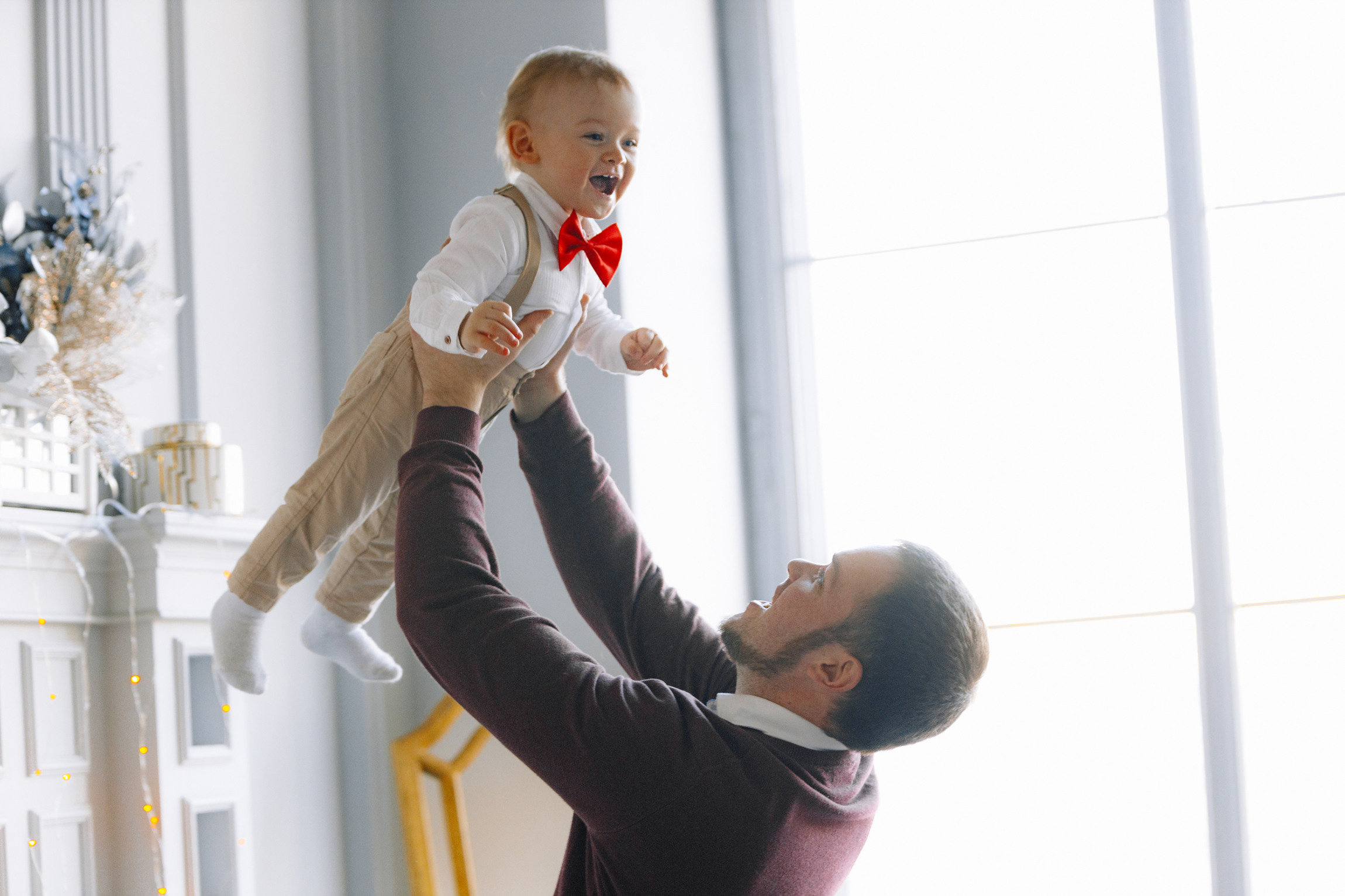 Новогодняя семейная фотосессия в студии NAKED SKY