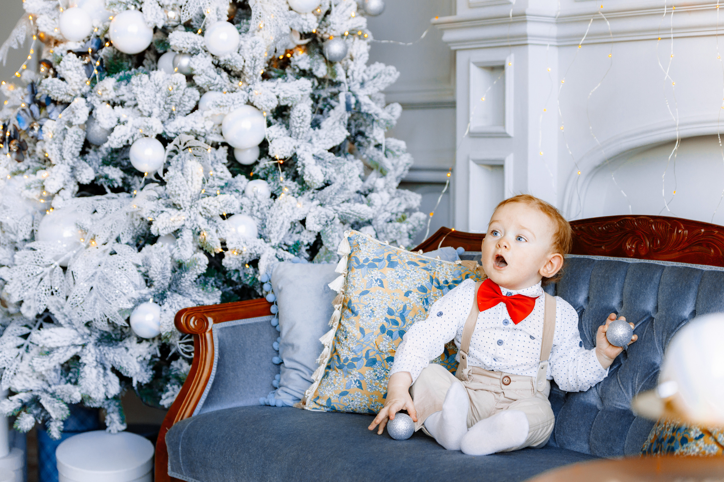 Новогодняя семейная фотосессия в студии NAKED SKY