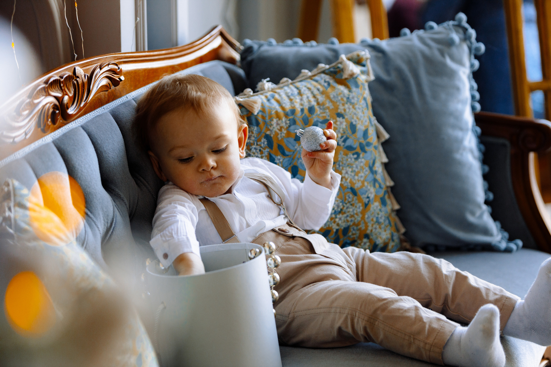 Новогодняя семейная фотосессия в студии NAKED SKY