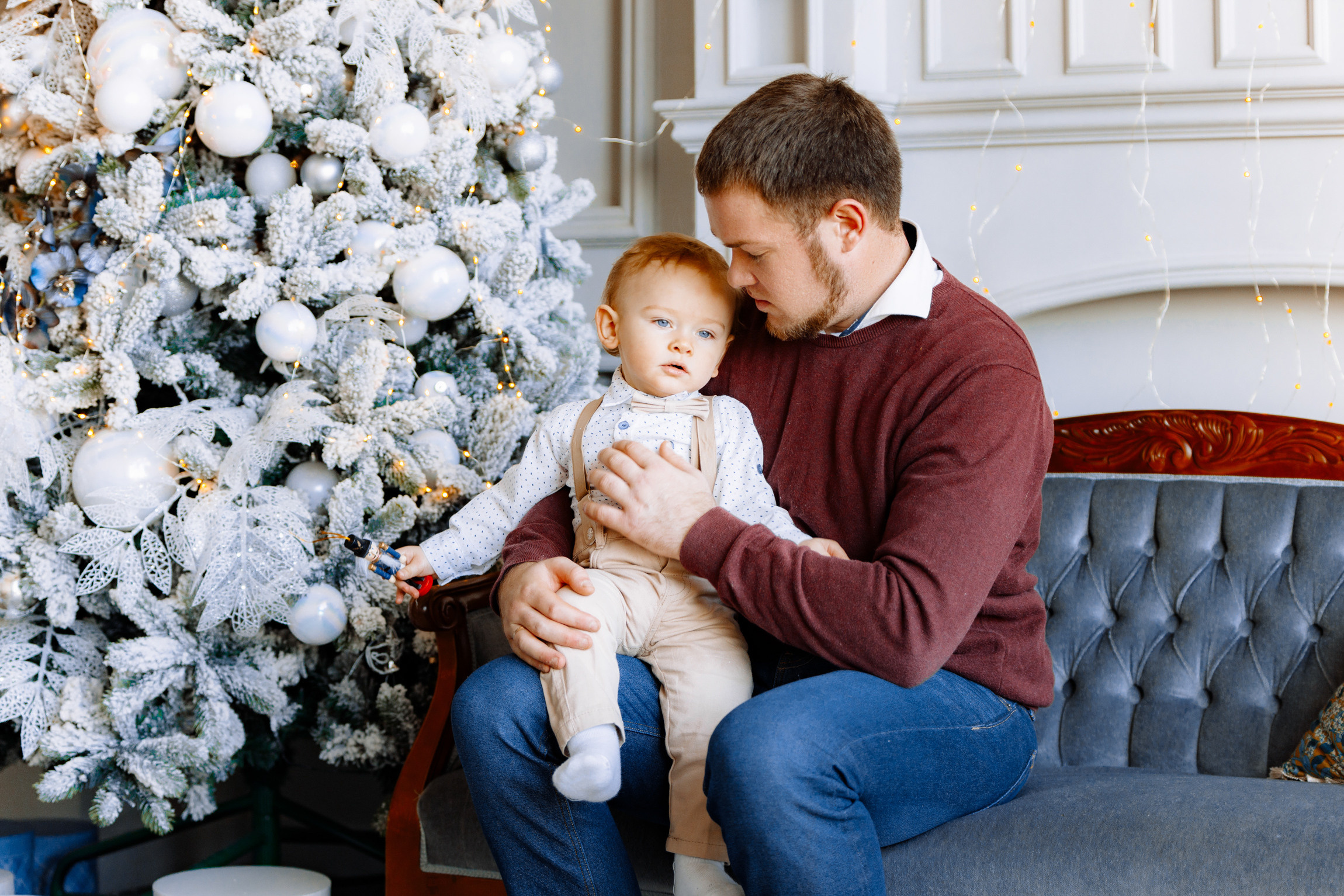 Новогодняя семейная фотосессия в студии NAKED SKY
