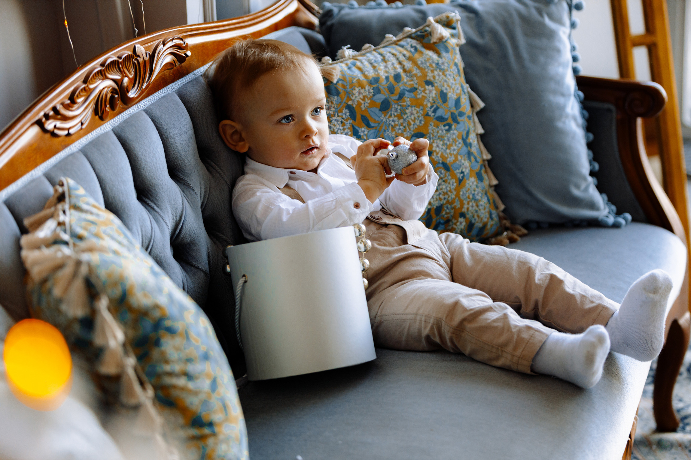 Новогодняя семейная фотосессия в студии NAKED SKY