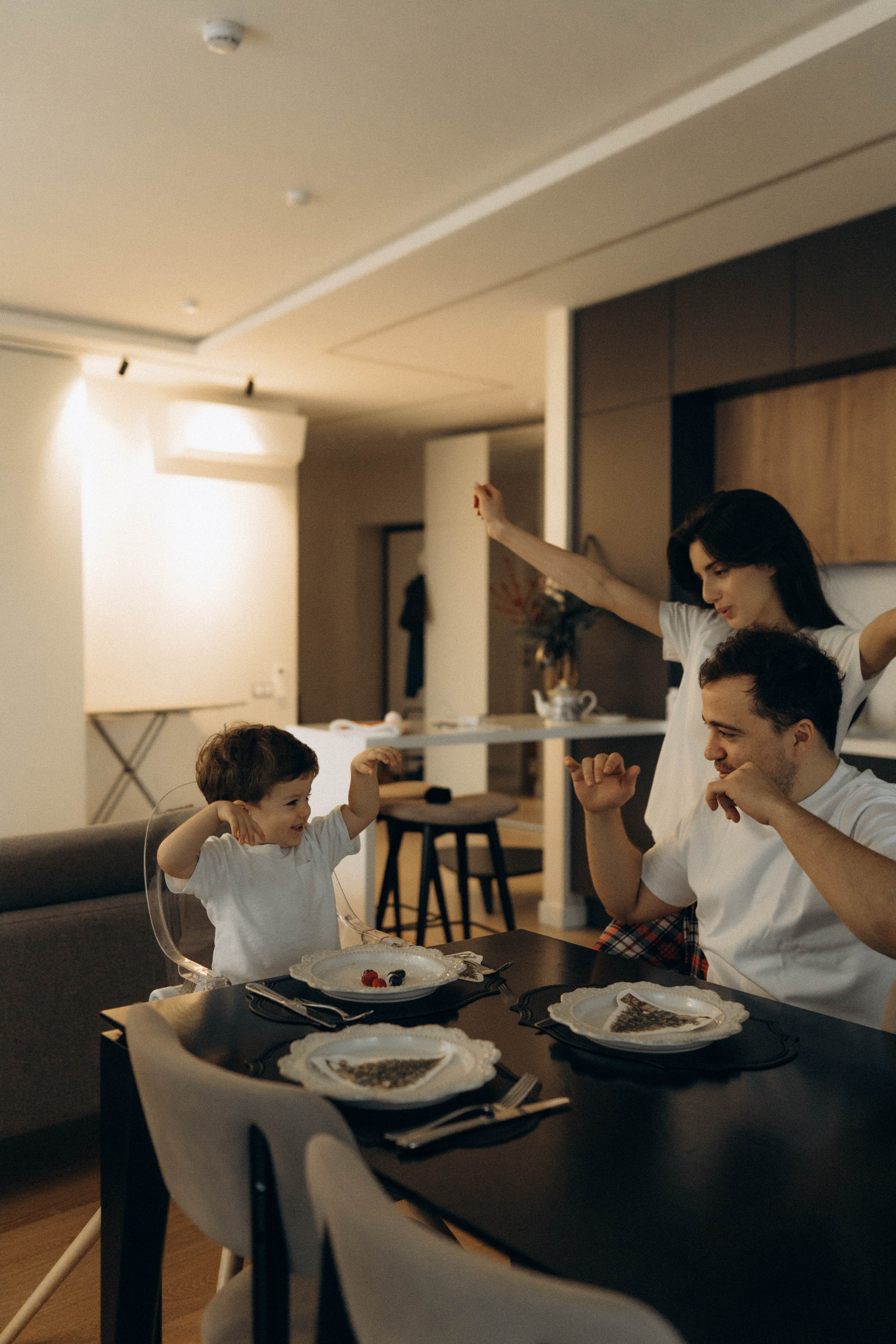 Камилла, Баграт и Багаудин. Семейный фотограф Юлия Котова