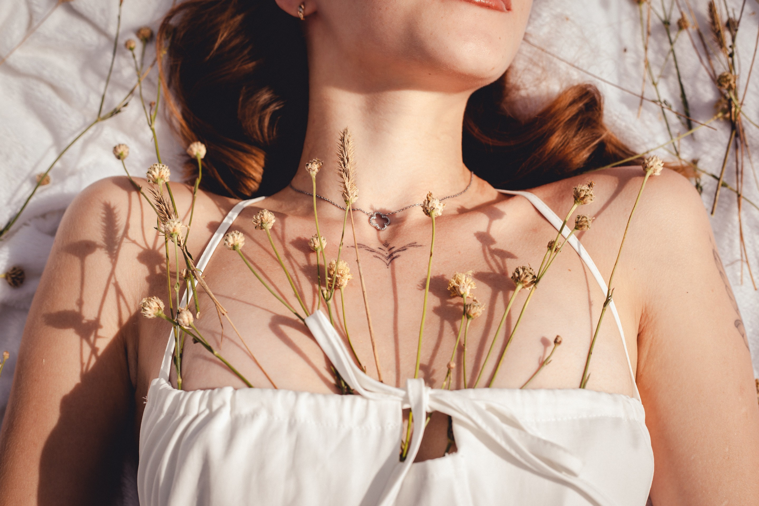 Нежность гор. Уличный фотограф Города N