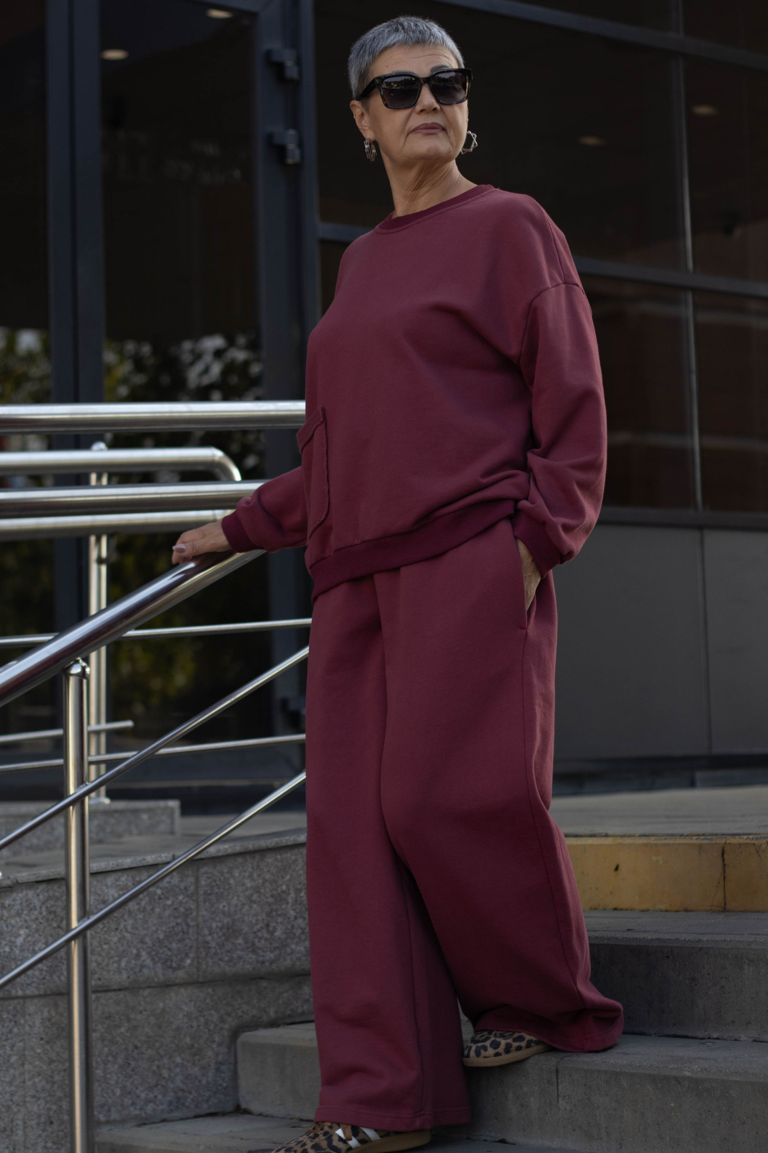 «Она среди улиц: лёгкость и стиль». Уличный фотограф Города N