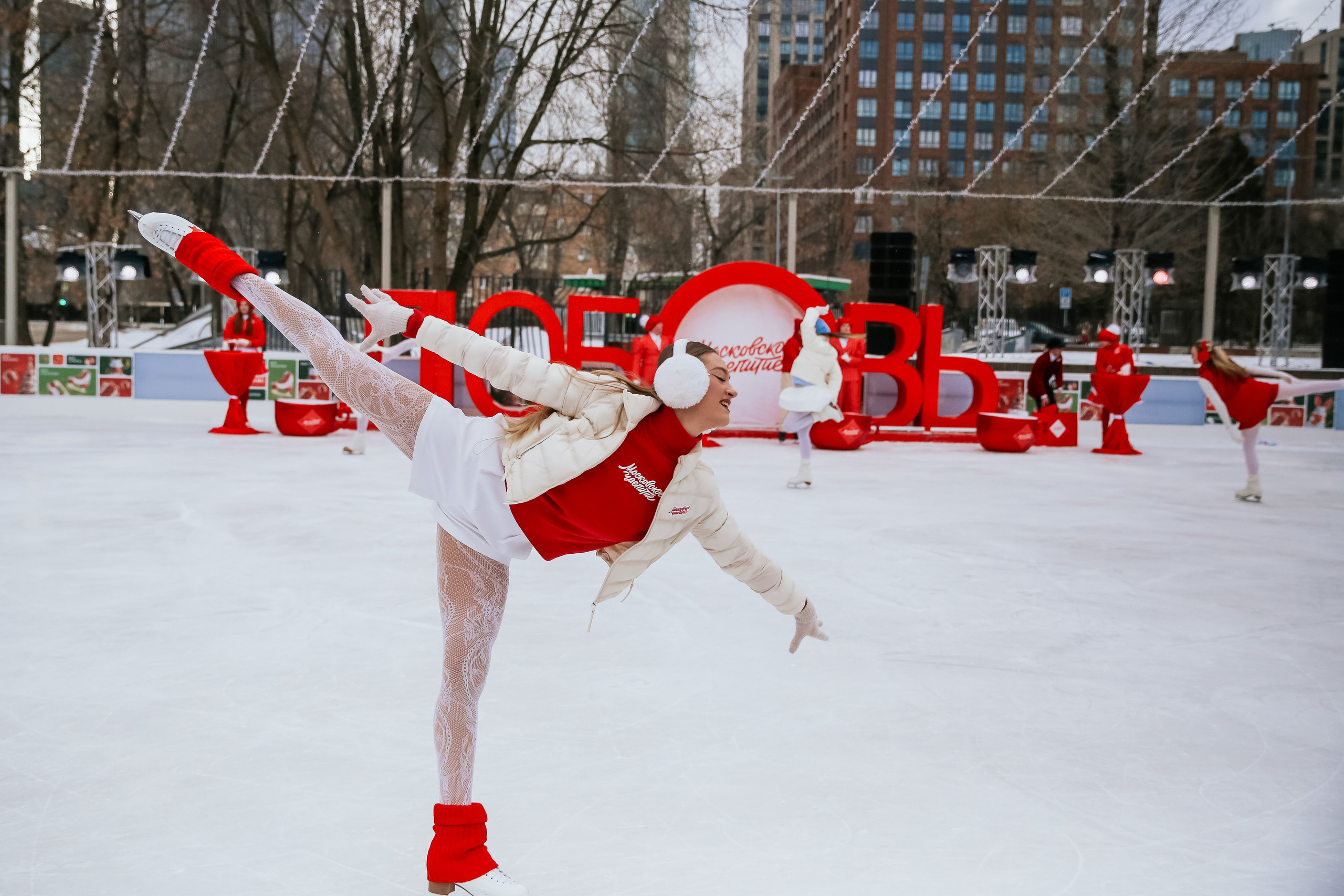 Ледовое шоу Сити каток Московское Чаепитие. Фотограф и видеограф Анна Домашенко