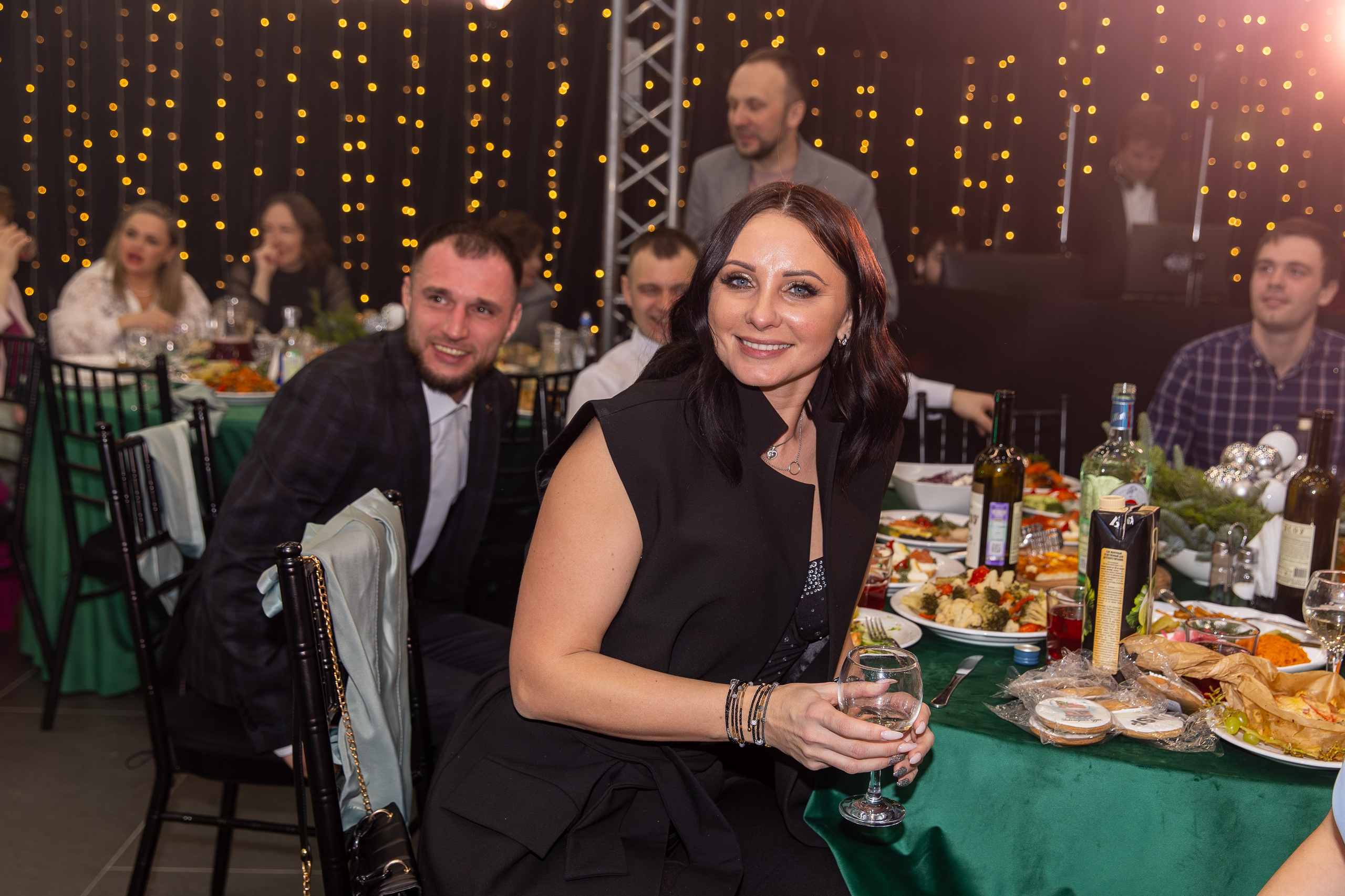 Фото и видео корпоративов. Свадебный, семейный видеограф и фотограф в Екатеринбурге Николай Рыков