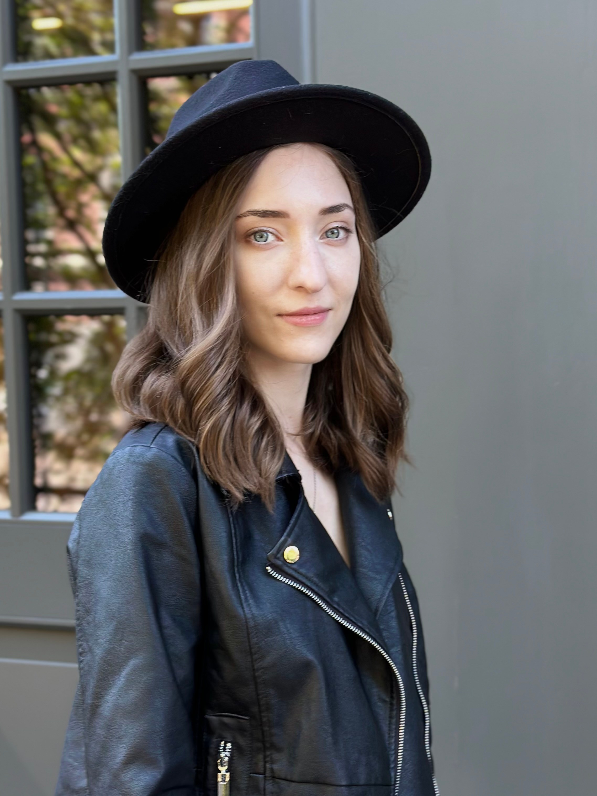 Прогулка Астория — Зеркальный дворик — Новая Голландия. КОНТЕНТ |БРЕНД фотограф Санкт-Петербург — Жанна Олтаржевская