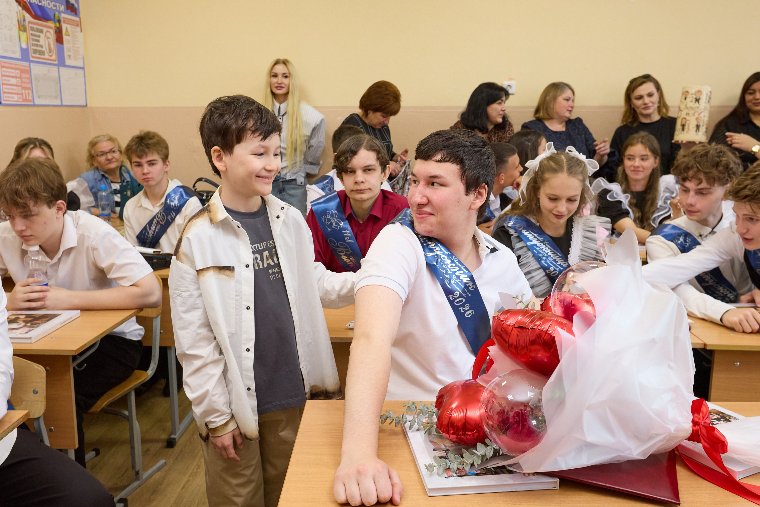 Последний звонок 6 шк 11А Саки. Фотограф в Крыму Светлана Викулова