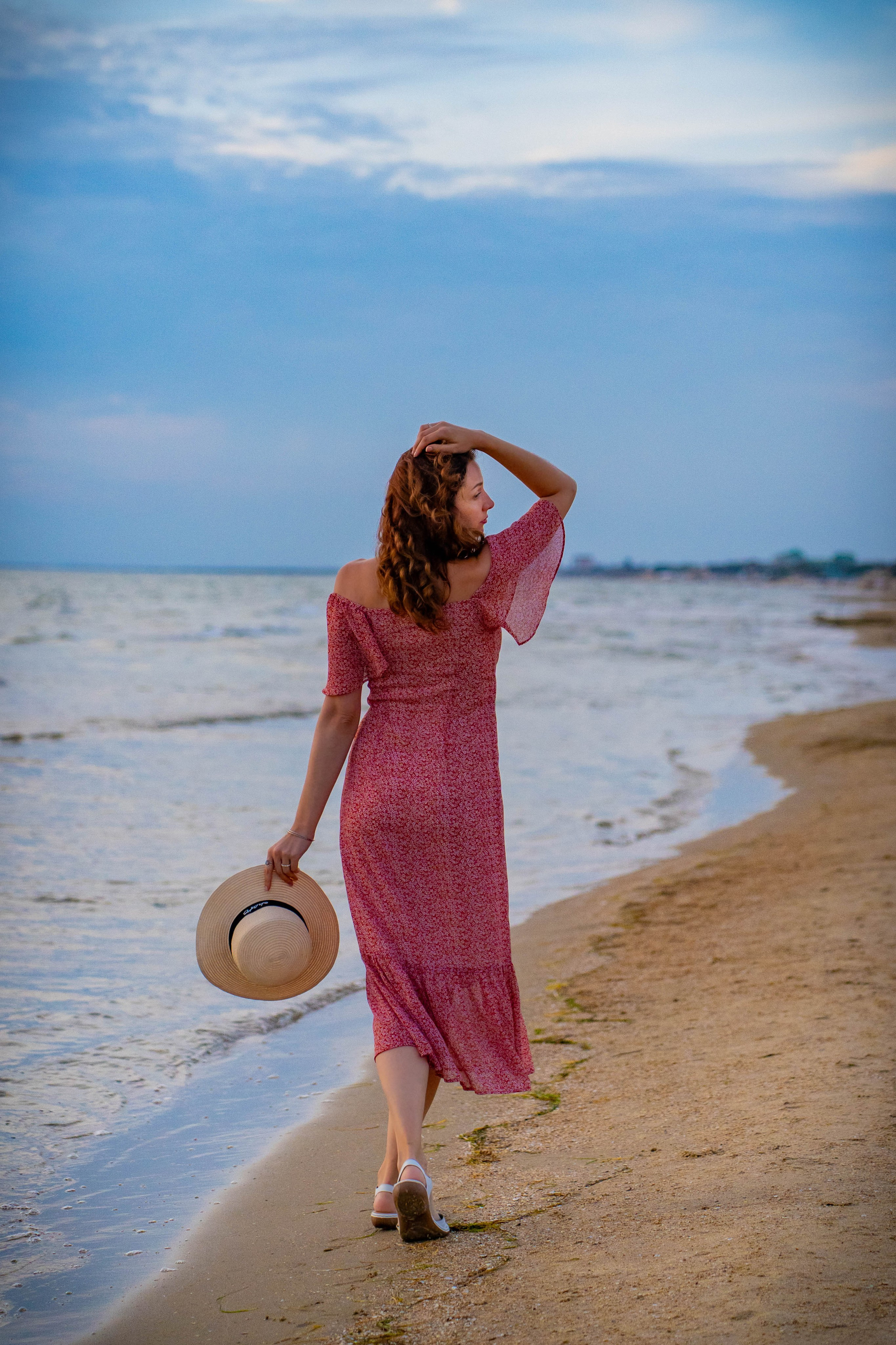 Фотоссесия в Анапе на пляже в октябре. Семейный и детский фотограф Екатерина Черняева. Снимаю портреты, love story, фотопрогулки, работаю на улице, в кафе, студии, дома у клиента