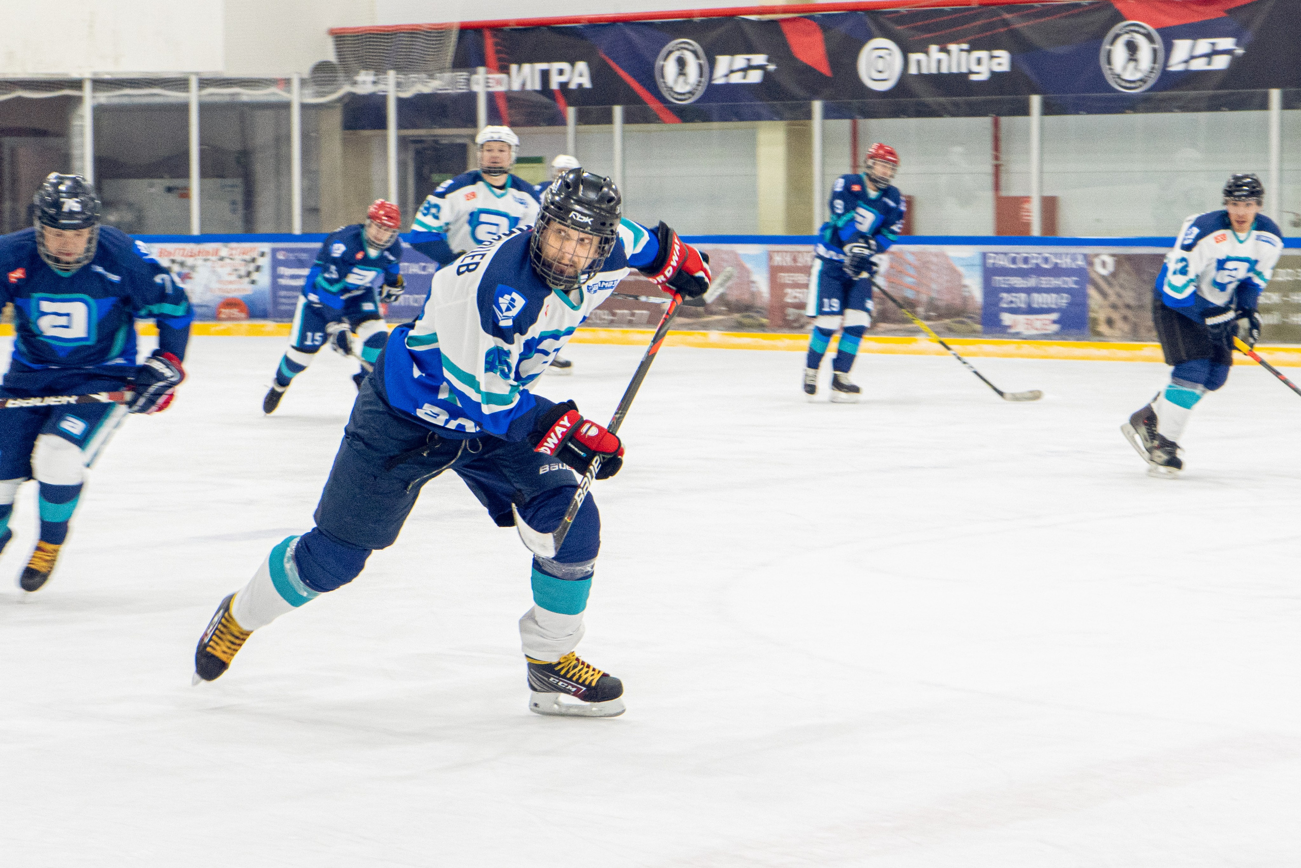 Тренировка по хоккею «ЦМКБ «Алмаз»