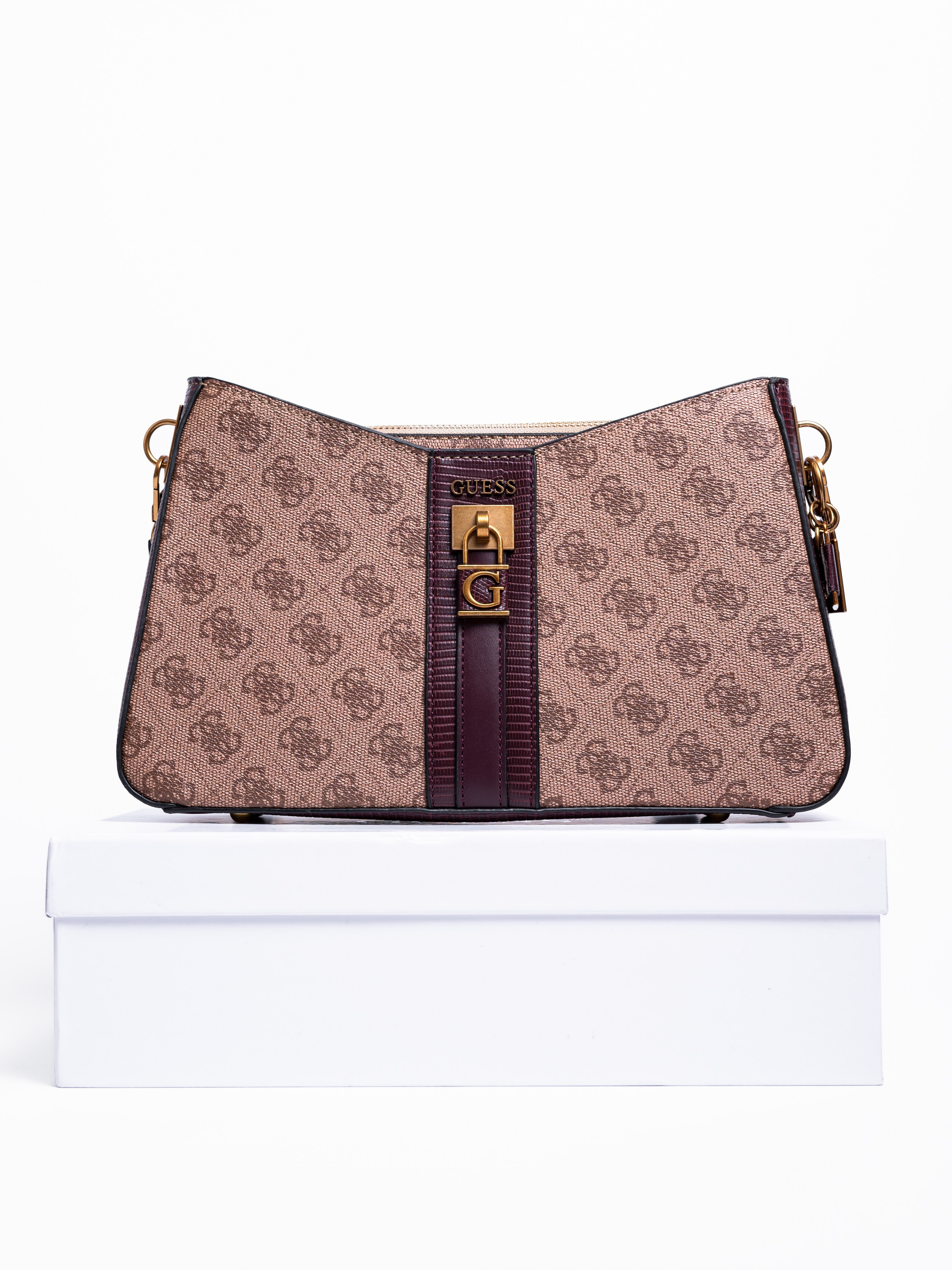 Сумки. Предметный фотограф, фото для маркетплейсов Пятигорск, КМВ