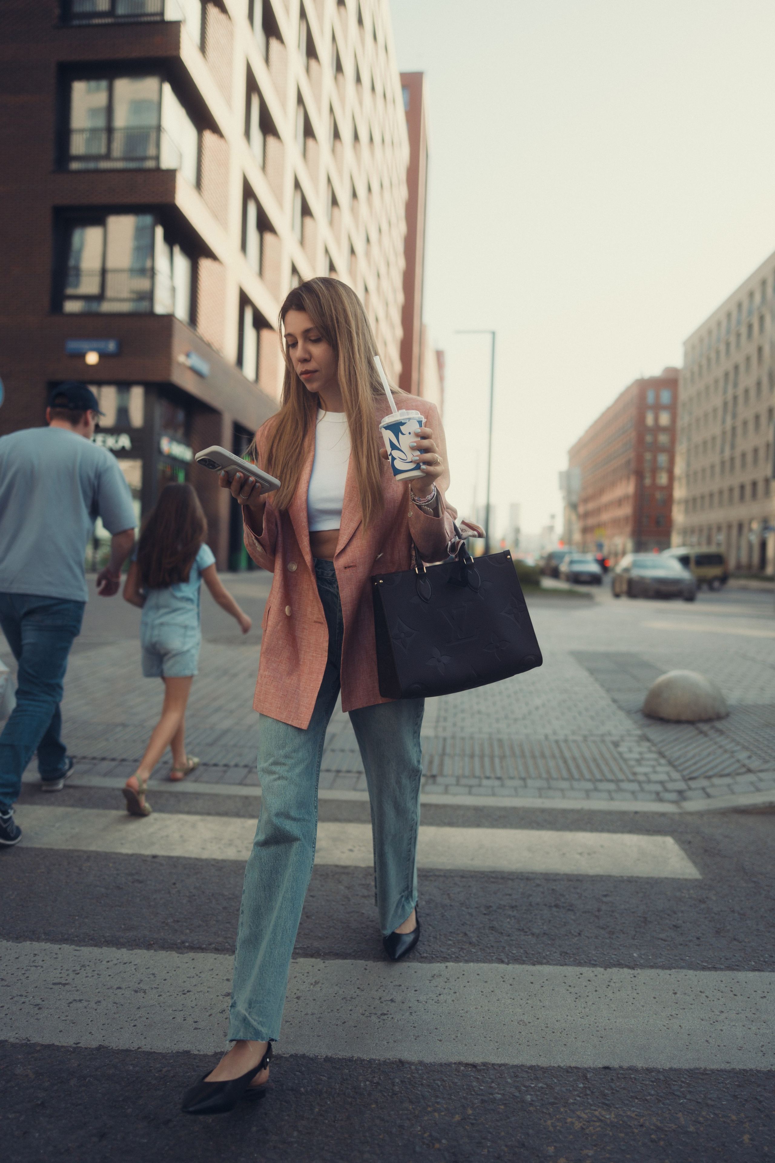 Портретный и предметный фотограф Москва Антон Аванзато