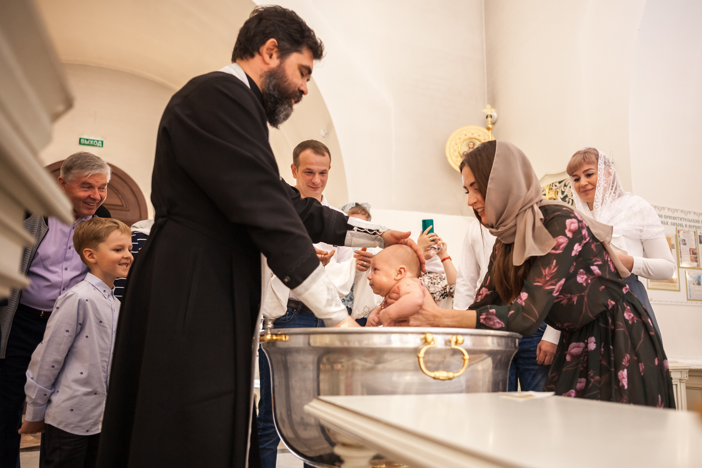 Таинство крещения Андрея. Фотограф на крещение и венчание в Самаре и Тольятти Елена Арди