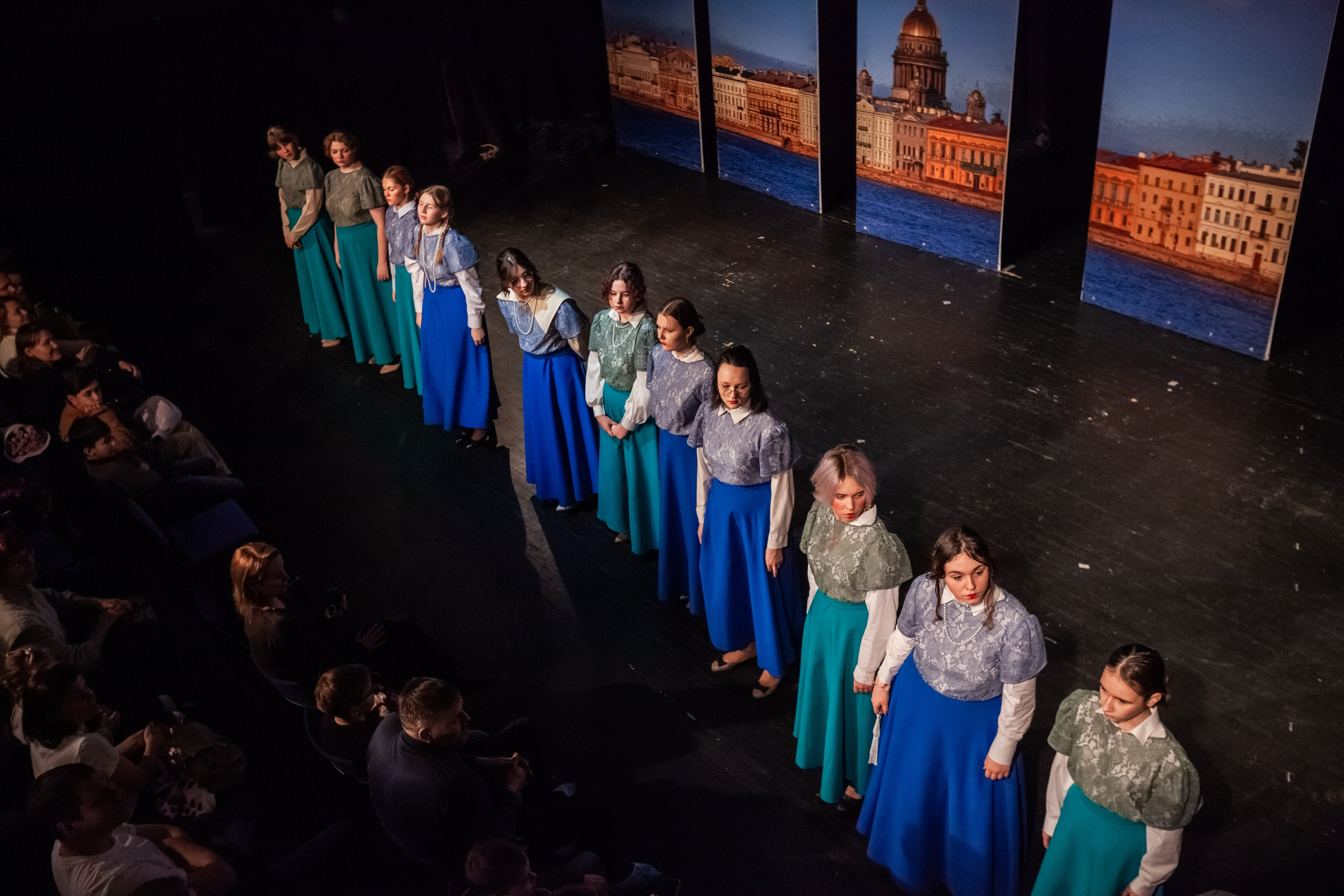 Театры. Главная