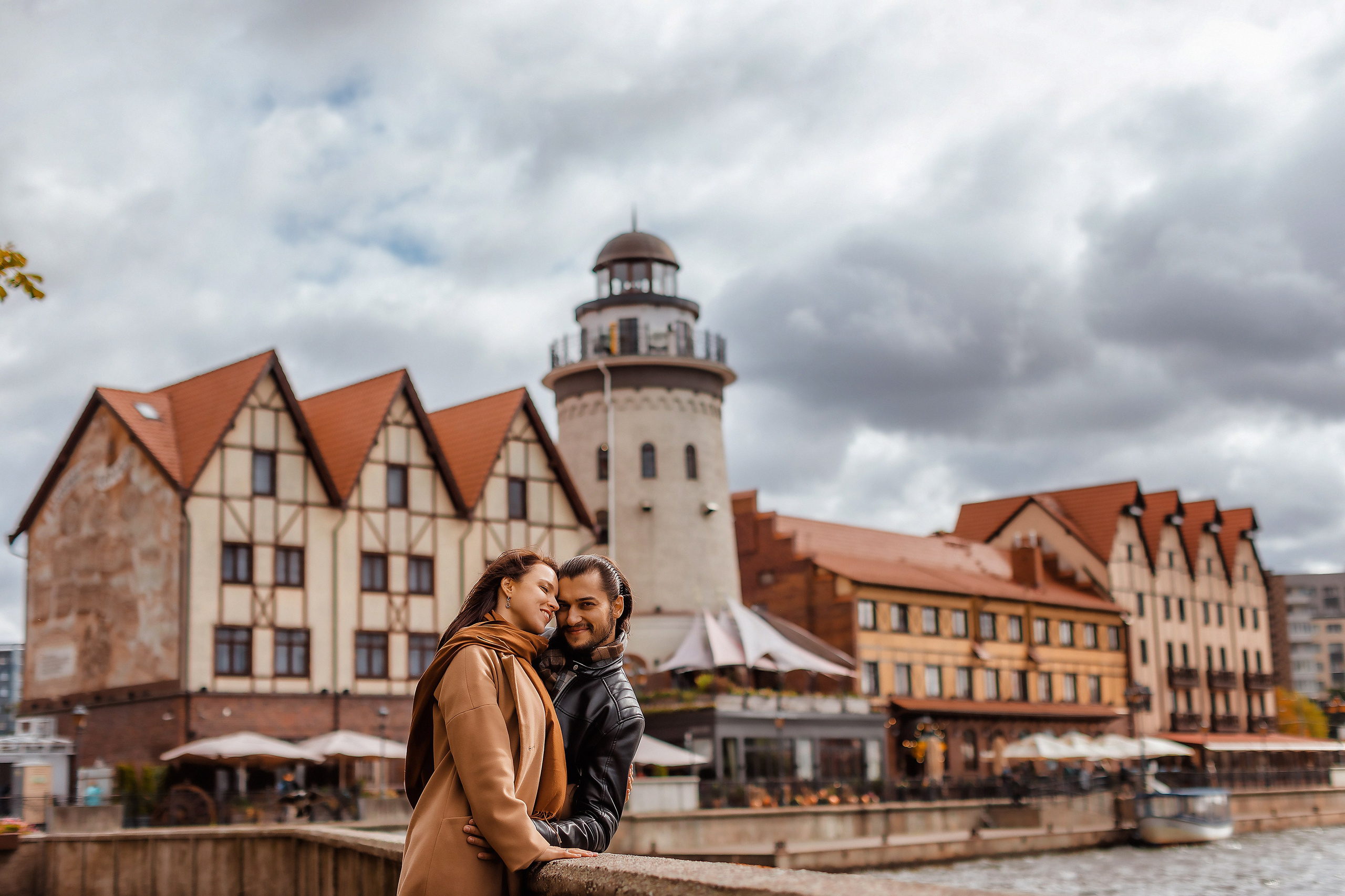 Прогулка по Рыбной деревне и острову Канта, осень. Фотограф в Калининграде свадебная фотография, репортажная, фотосессии