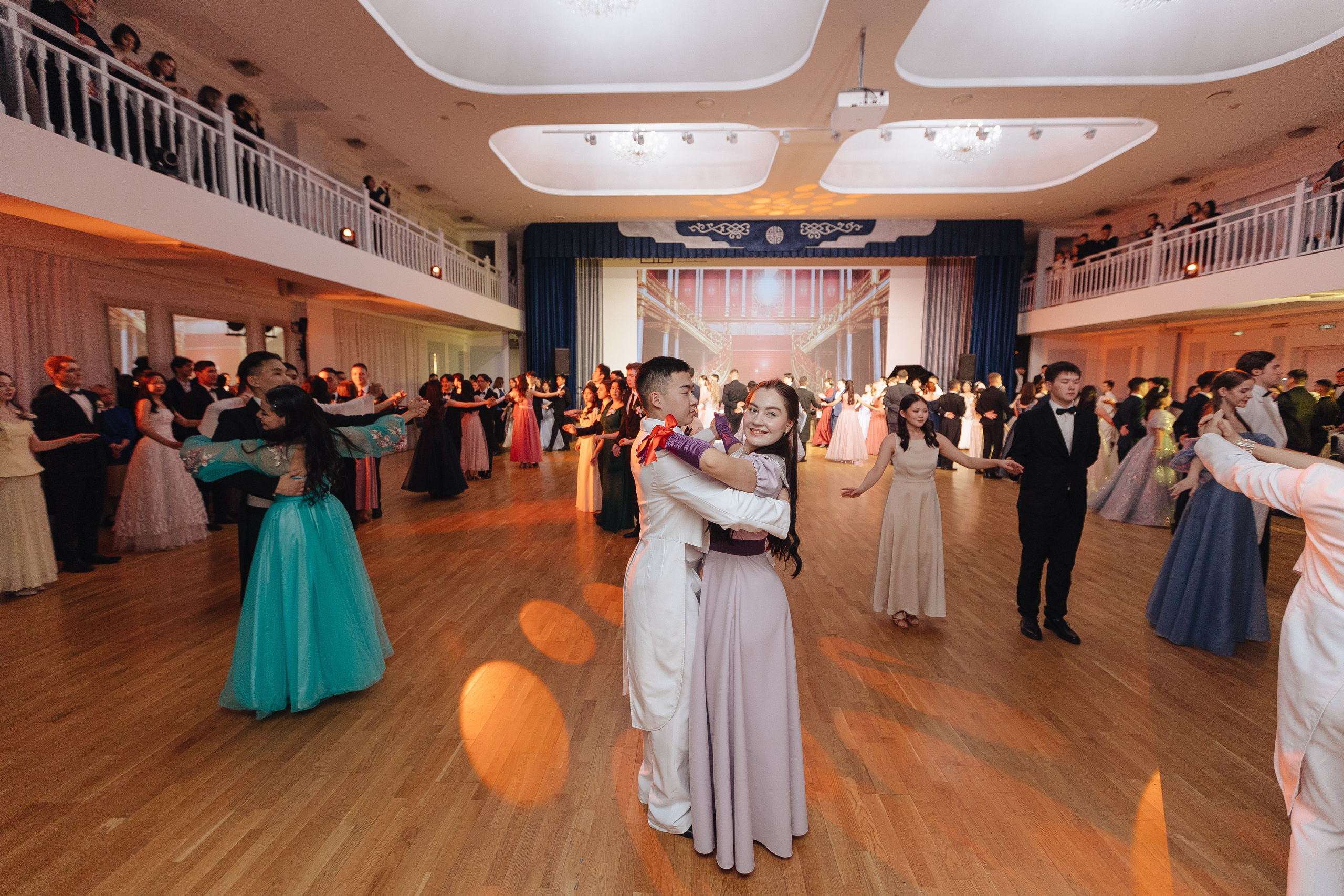 Студенческий бал. Свадебный и семейный фотограф в Улан-Удэ