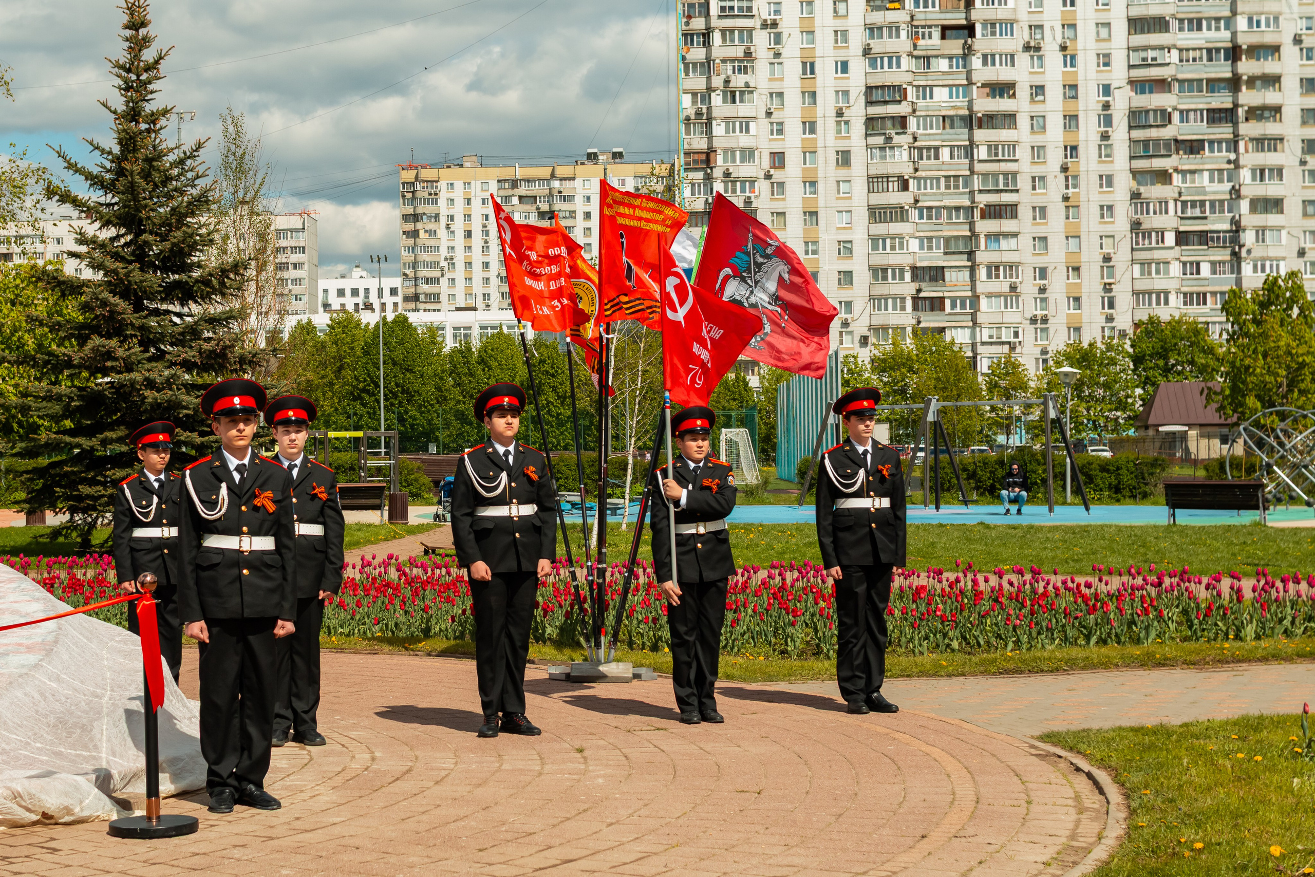 Репортаж с 9 мая 2025 года, День Победы! ВАО Москва. Фотограф Илья Варакин