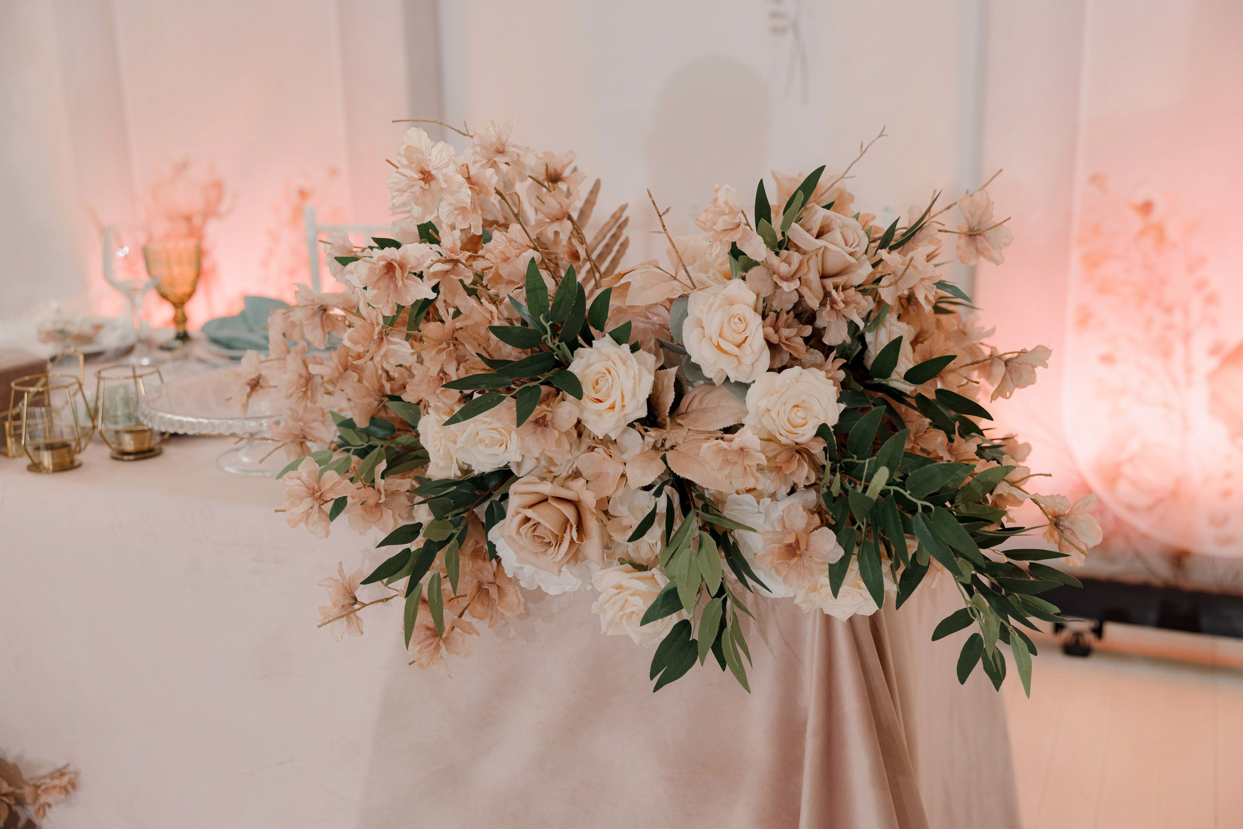 Александр и Валерия. Свадебный фотограф и видеограф Юрий и Эля Дубинины