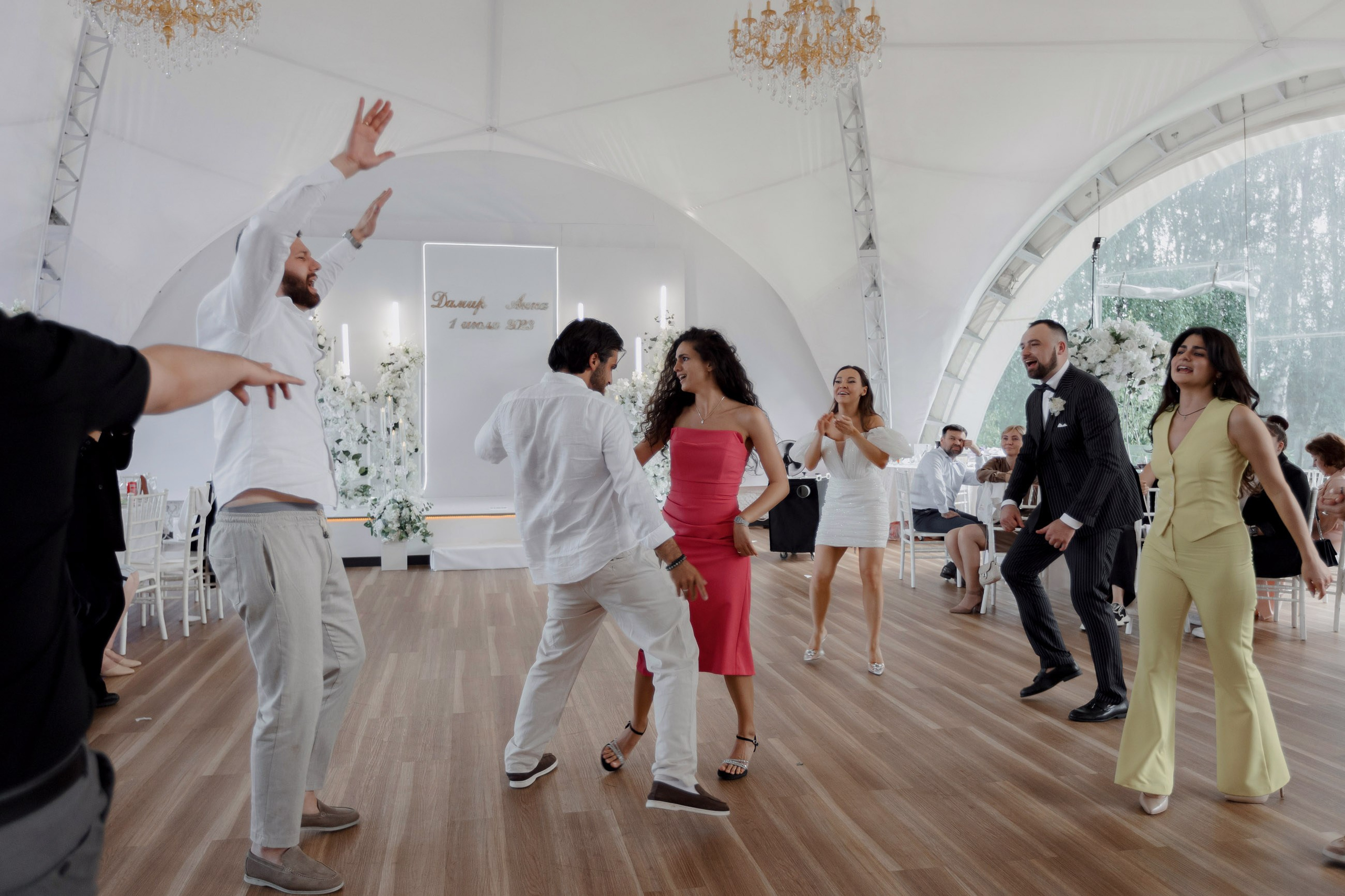 Дамир и Анна. Свадебный фотограф и видеограф Юрий и Эля Дубинины