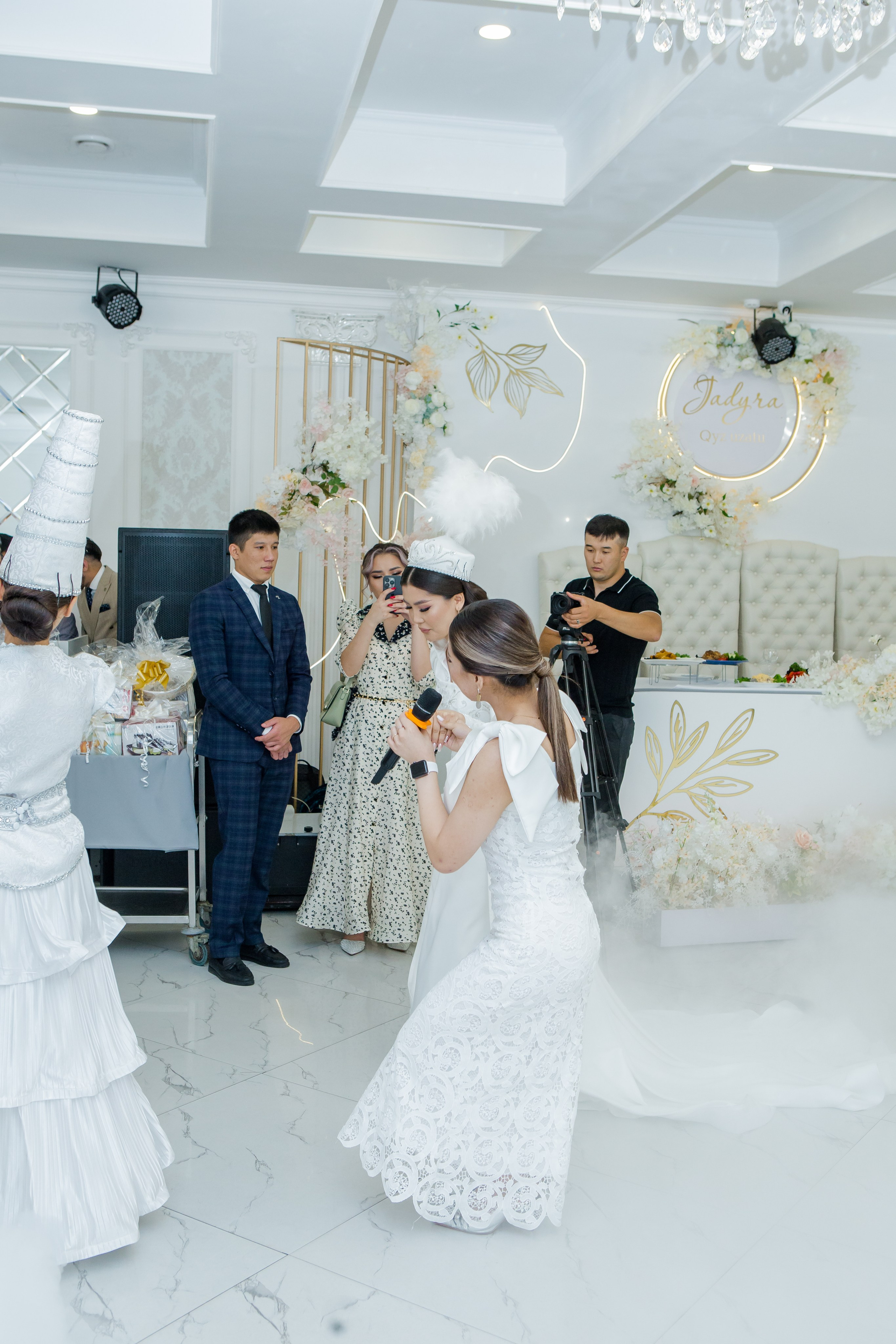 QYZ UZATU ZHADYRA. Свадебный и репортажный фотограф в Астане T.Yertay «Nomad media»