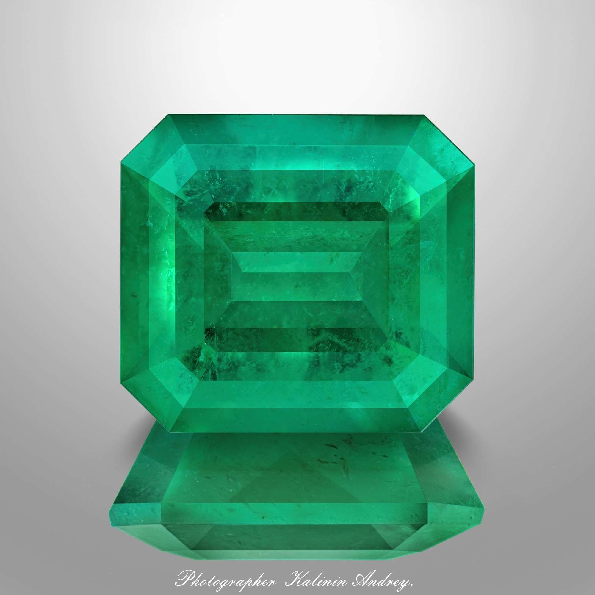 Фотографии в большом разрешении драгоценных камней на продажу купить тел +79 660 031 307. Высококачественная профессиональная рекламная фотосъёмка ювелирных украшений, драгоценных камней в Москве. Обучение, консультация