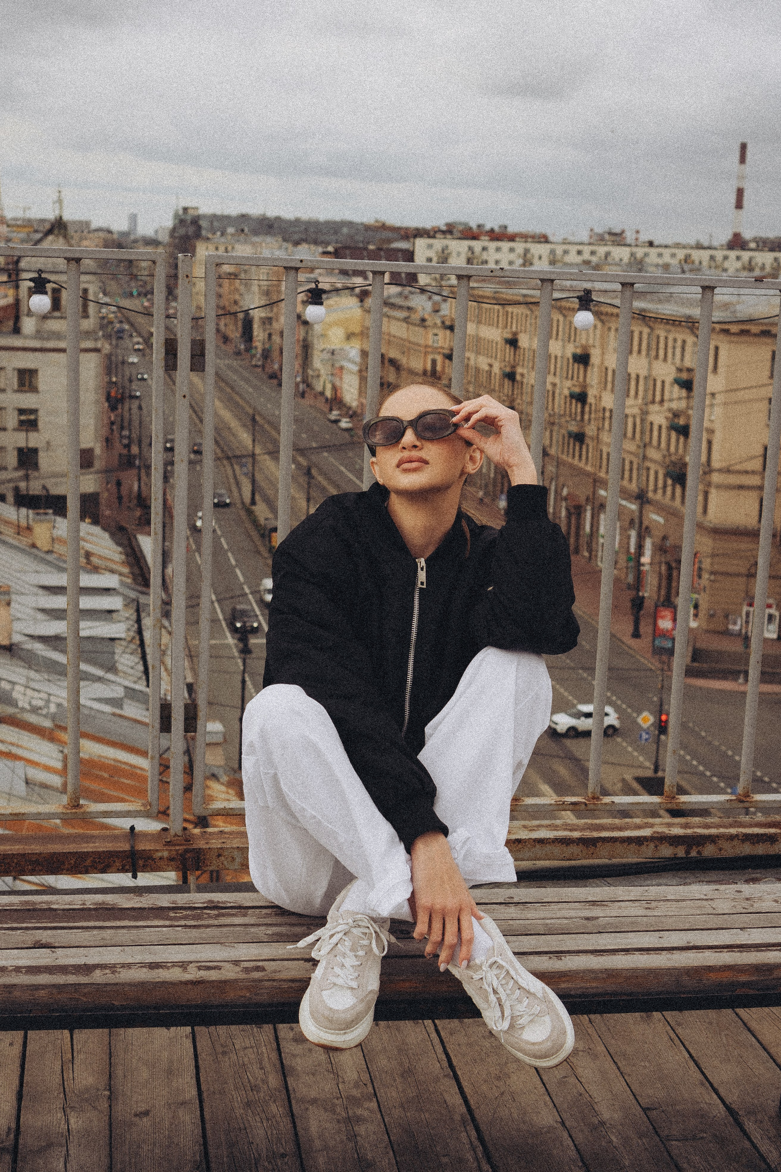 МЫ ГУЛЯЛИ ПРО КРЫШАМ ПИТЕРА. Профессиональный фотограф, Санкт-Петербург — Виктория Богомолова