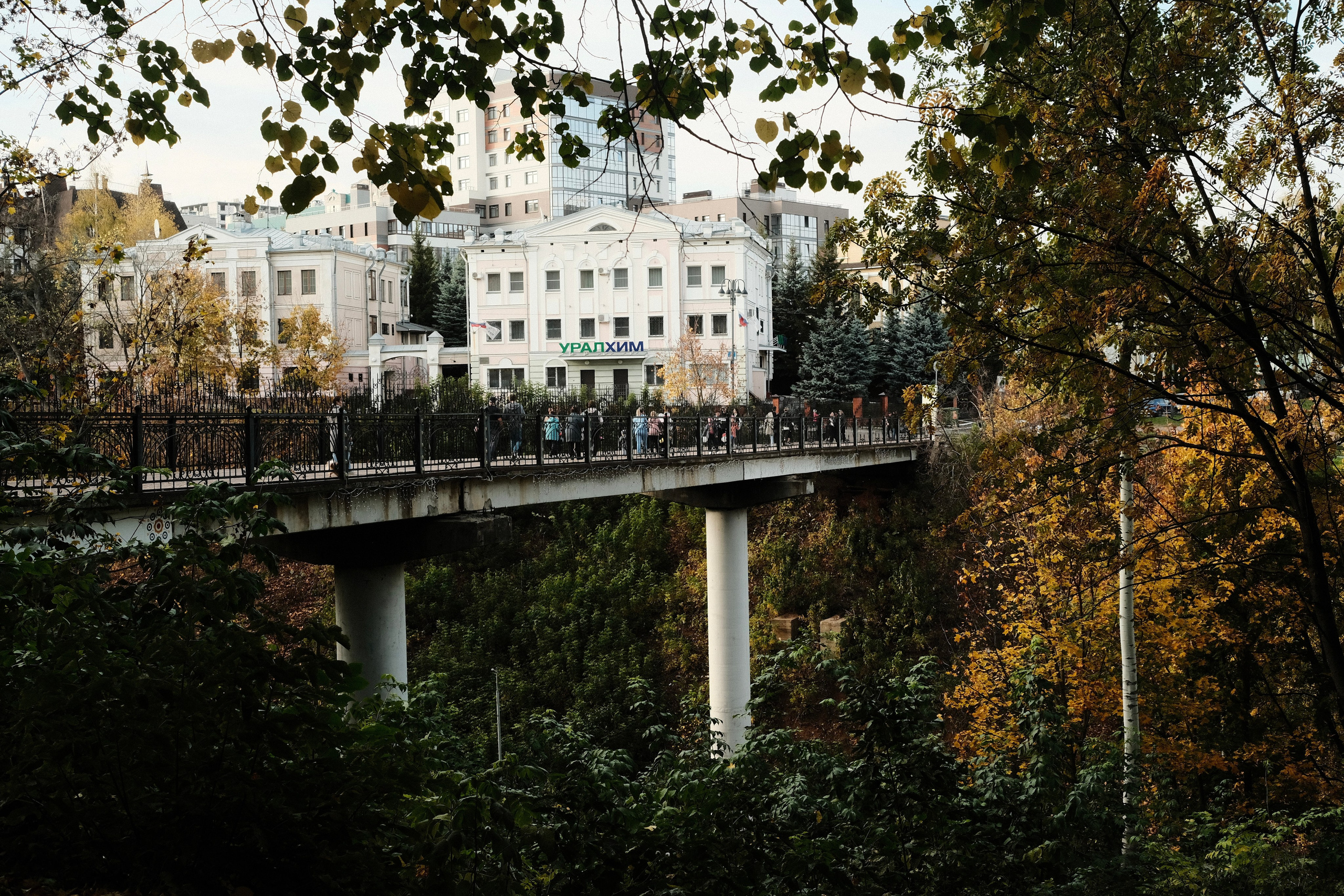 Уличная фотография из Кирова. Фотограф-любитель из Кирова Андрей Погребняк