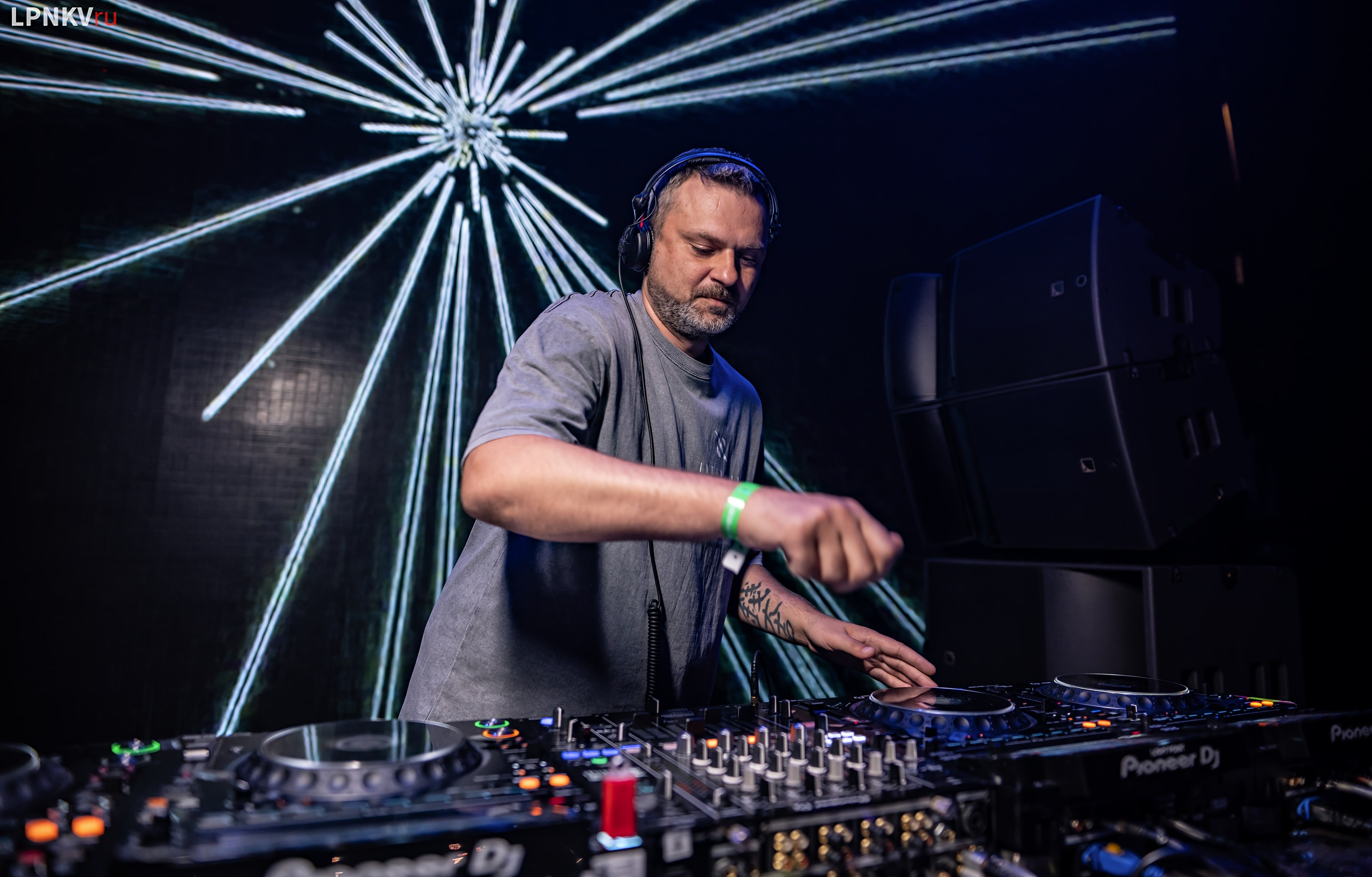 Paul Okanenfold at BASE club Moscow. Репортажный фотограф в Москве