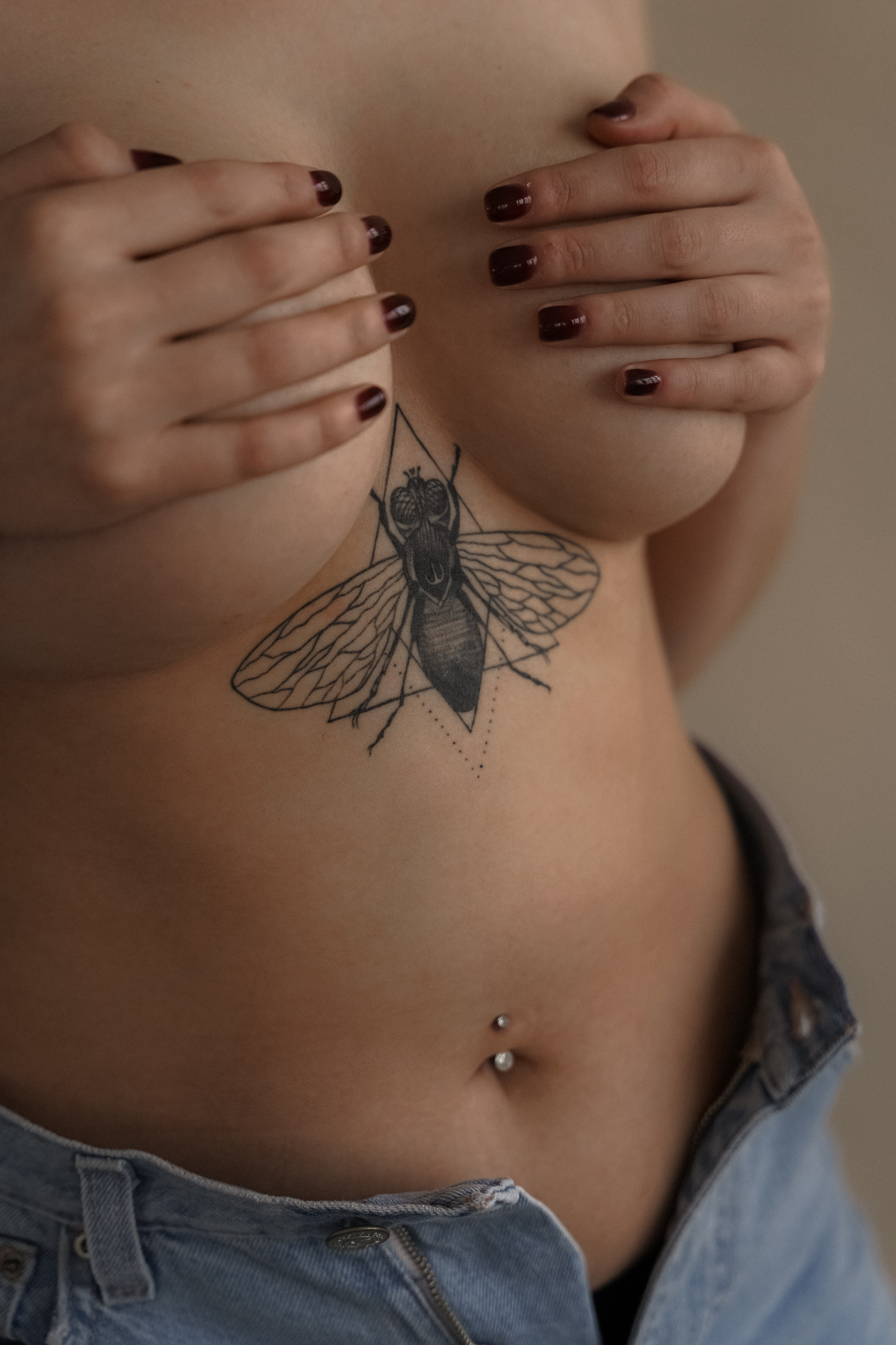 Тату-салон. VISUAL ARTIST · KRONGAUZ ANASTASIA