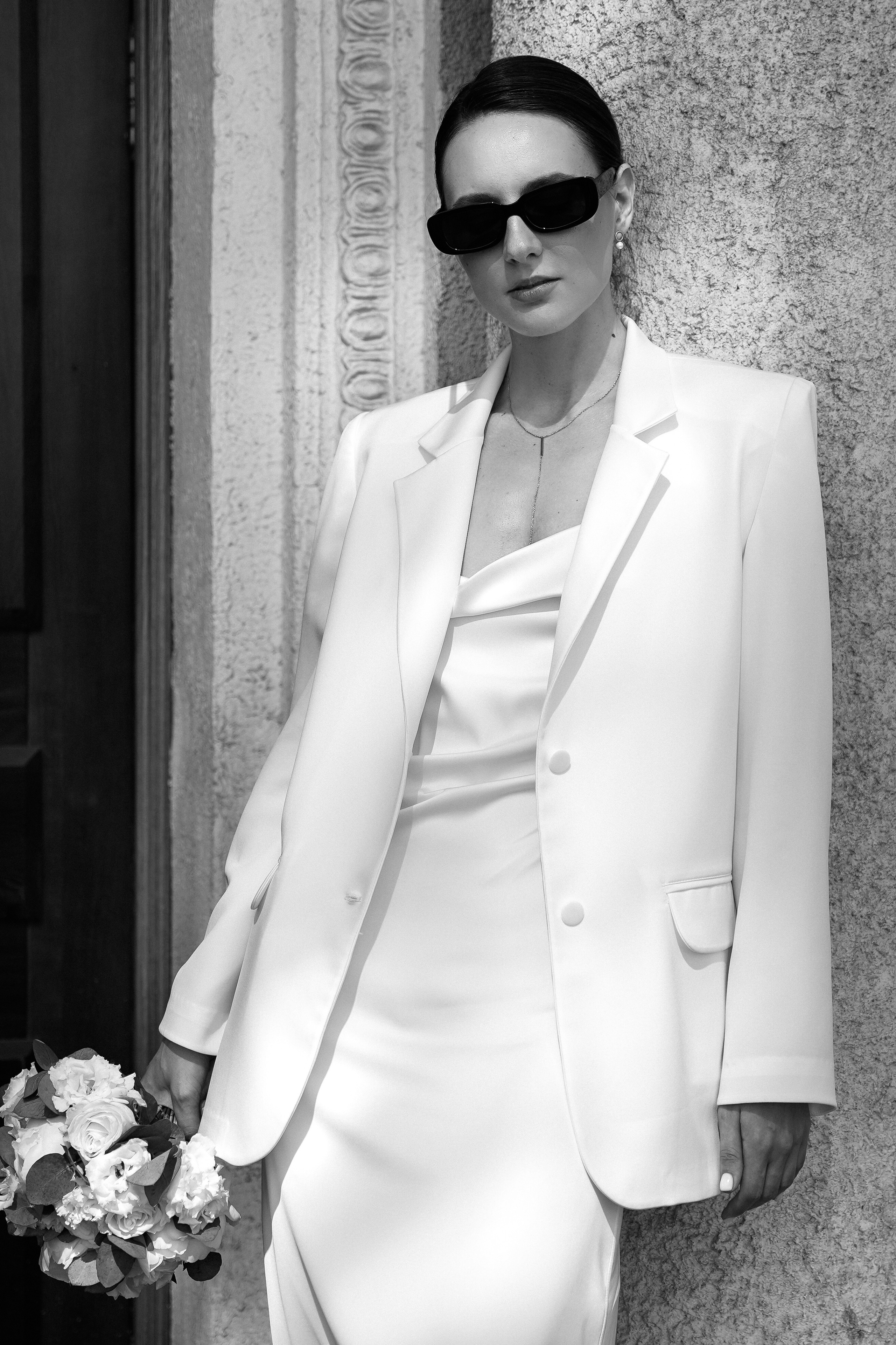 Дело было в полдень. VISUAL ARTIST · KRONGAUZ ANASTASIA